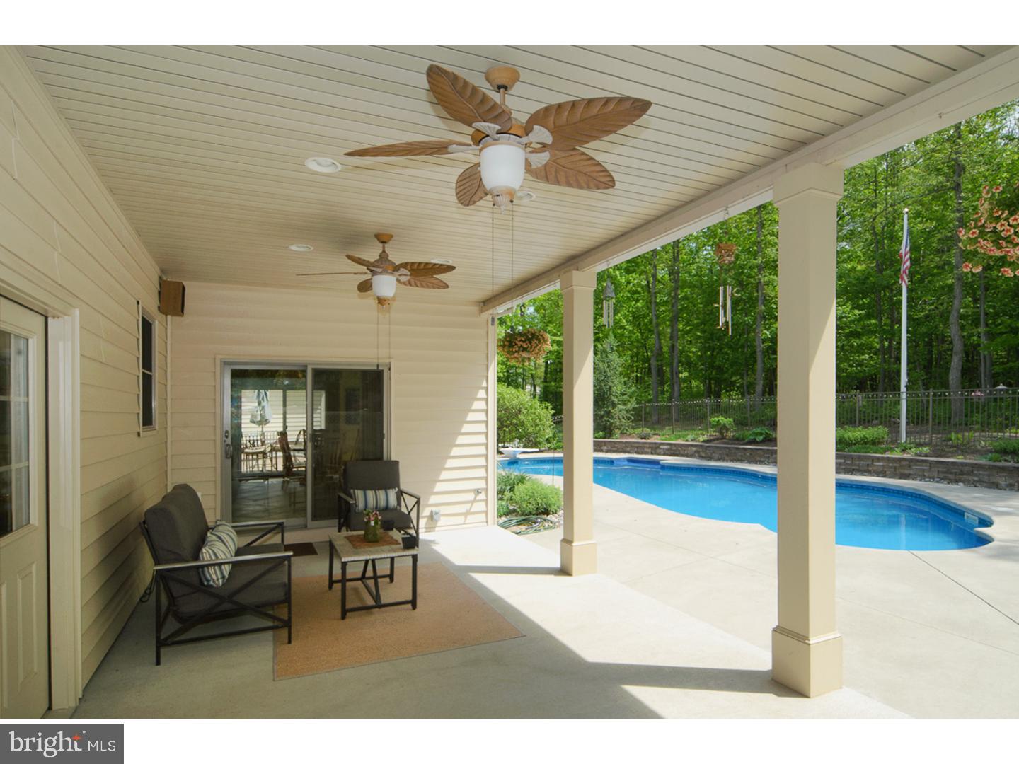 QUAKER HILL - Residential