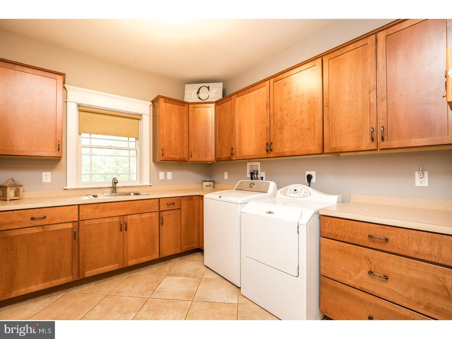 QUAKER HILL - Residential