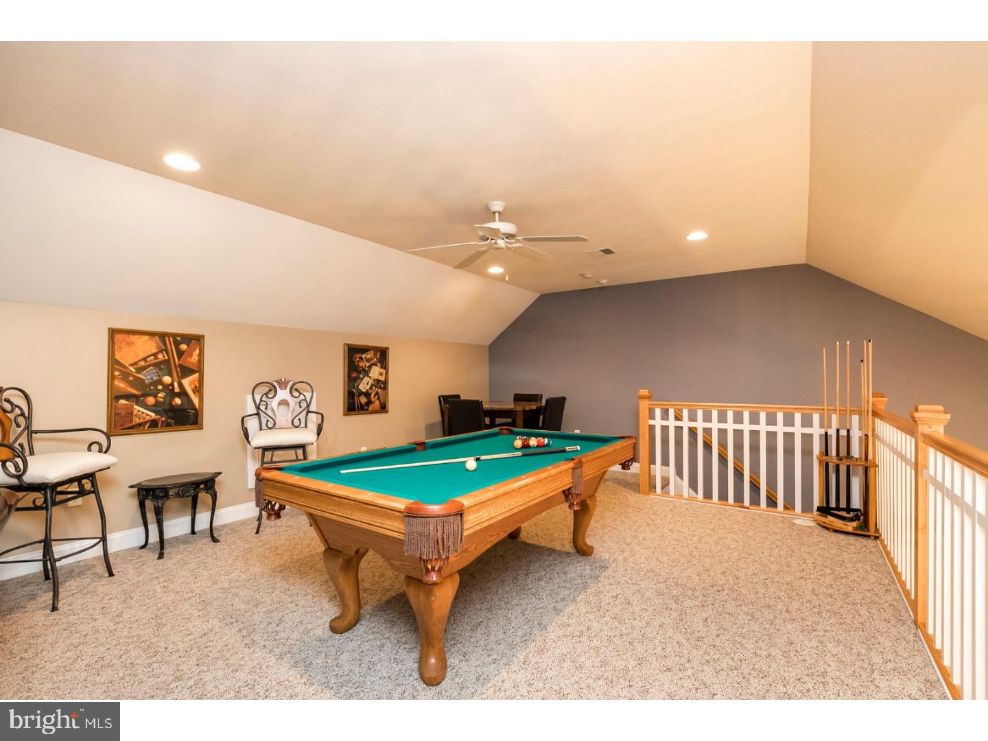 QUAKER HILL - Residential