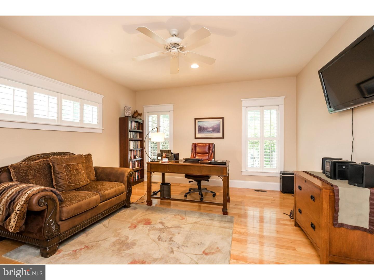 QUAKER HILL - Residential