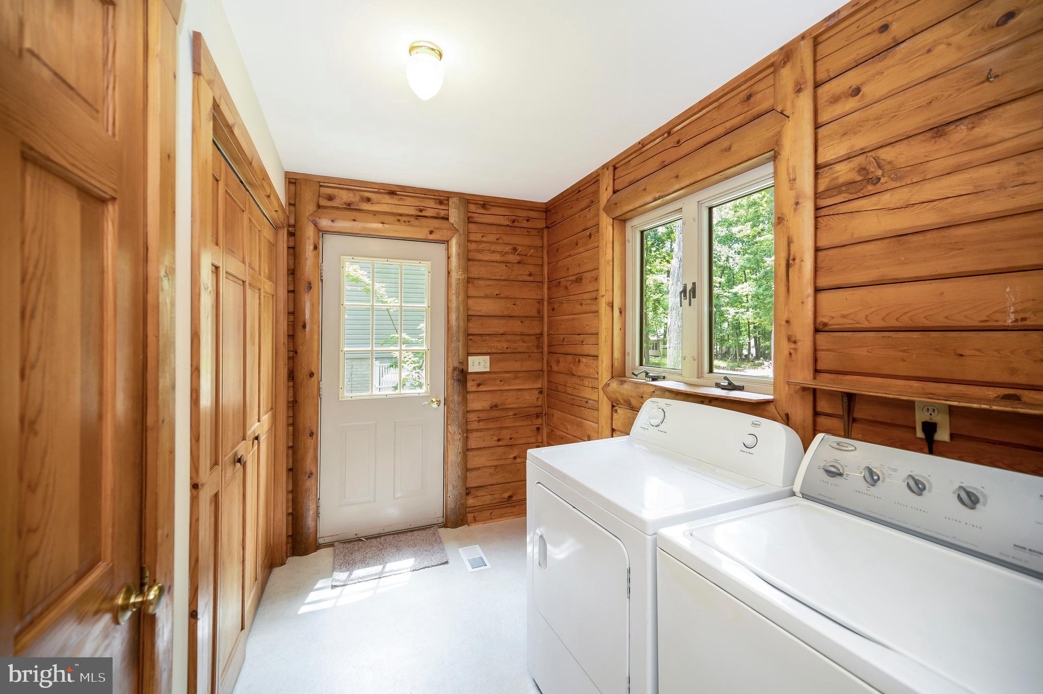 LAKE OF THE WOODS - Residential