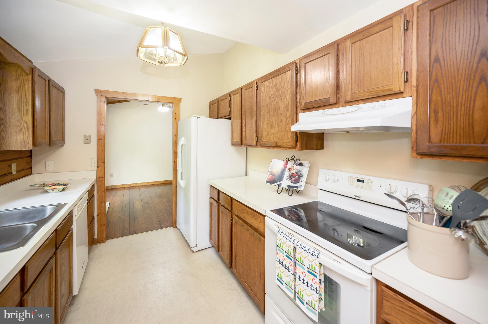 LAKE OF THE WOODS - Residential