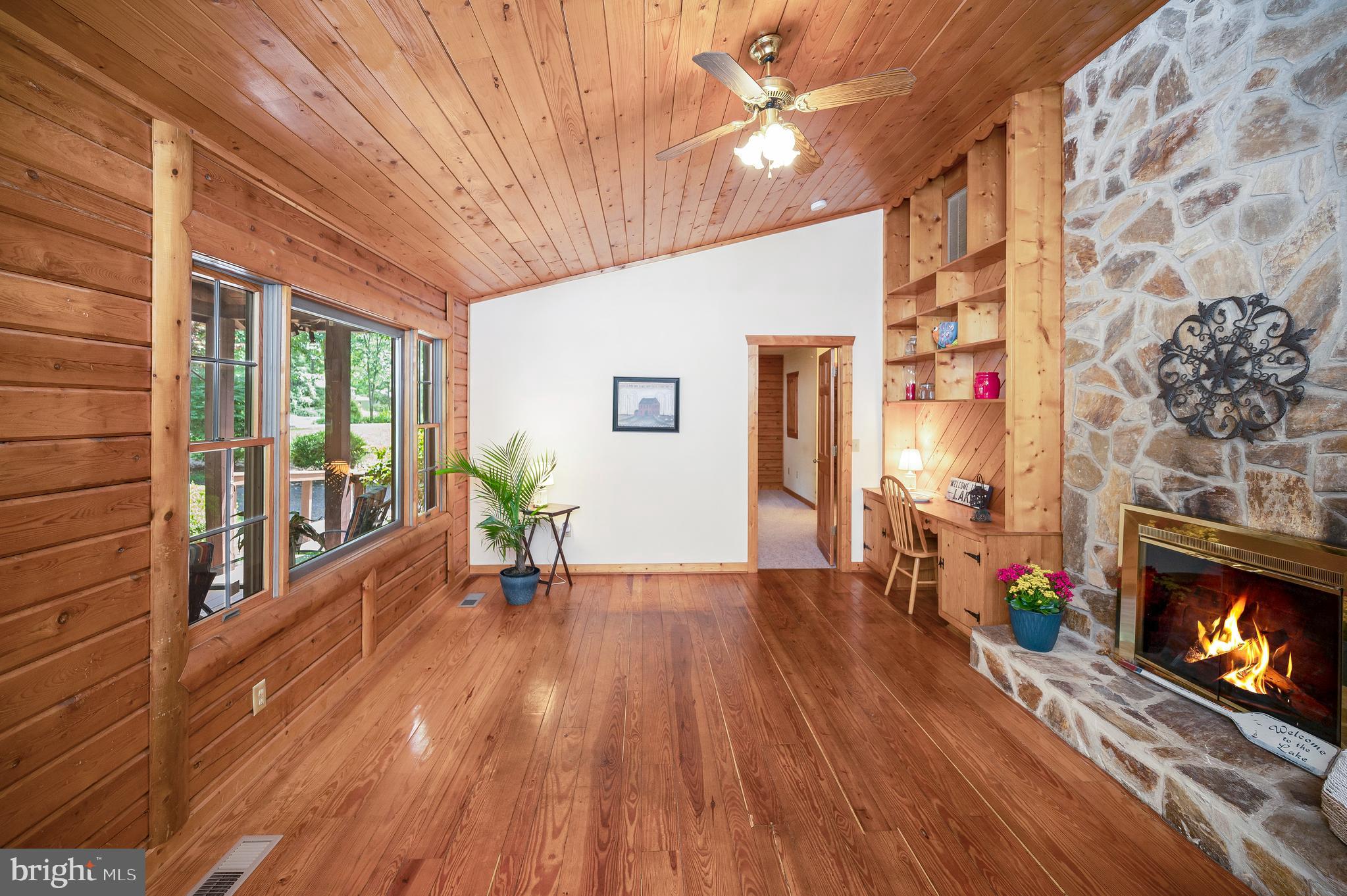 LAKE OF THE WOODS - Residential