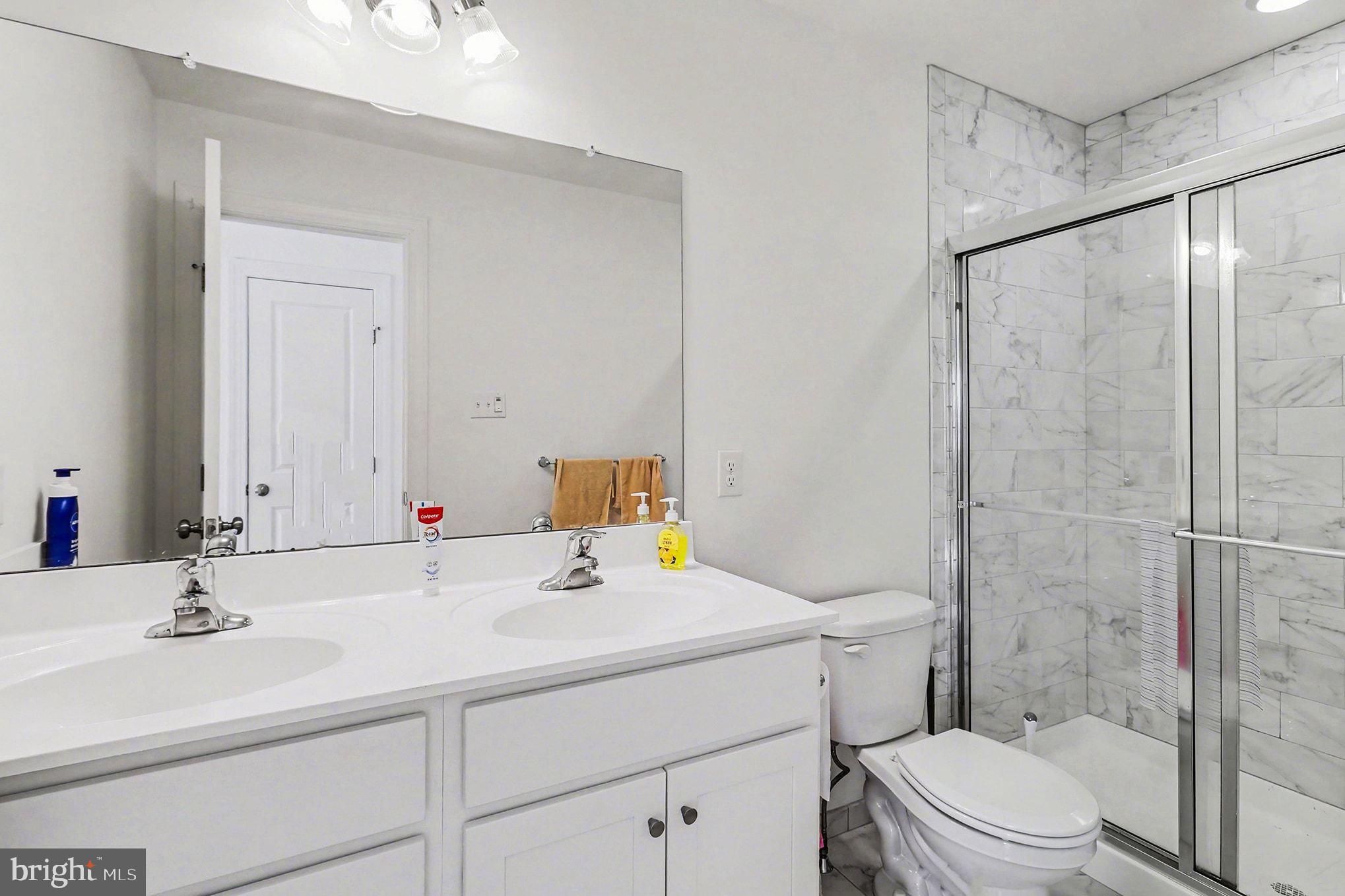 THE RESERVE AT OLD ARCH - Residential