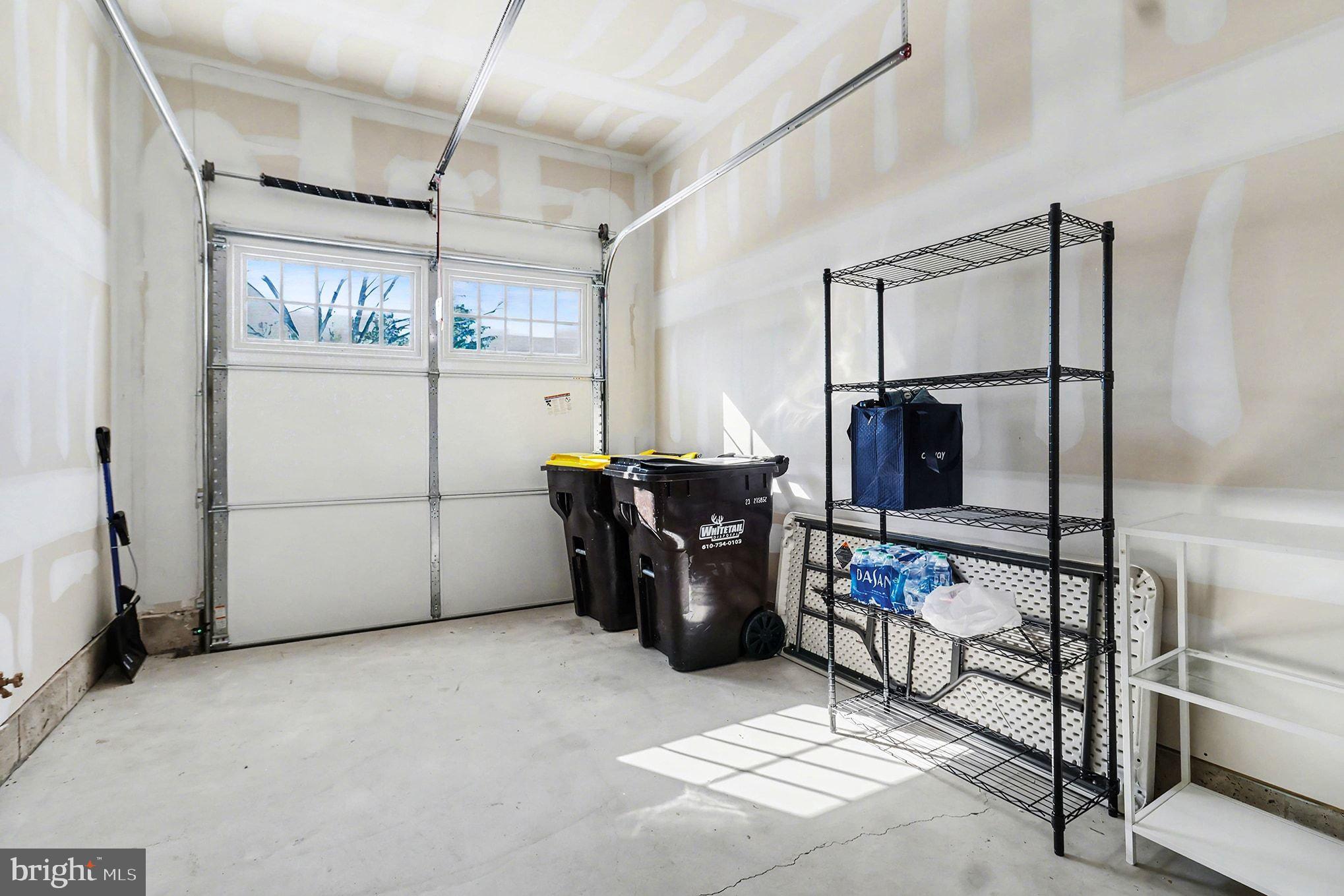 THE RESERVE AT OLD ARCH - Residential