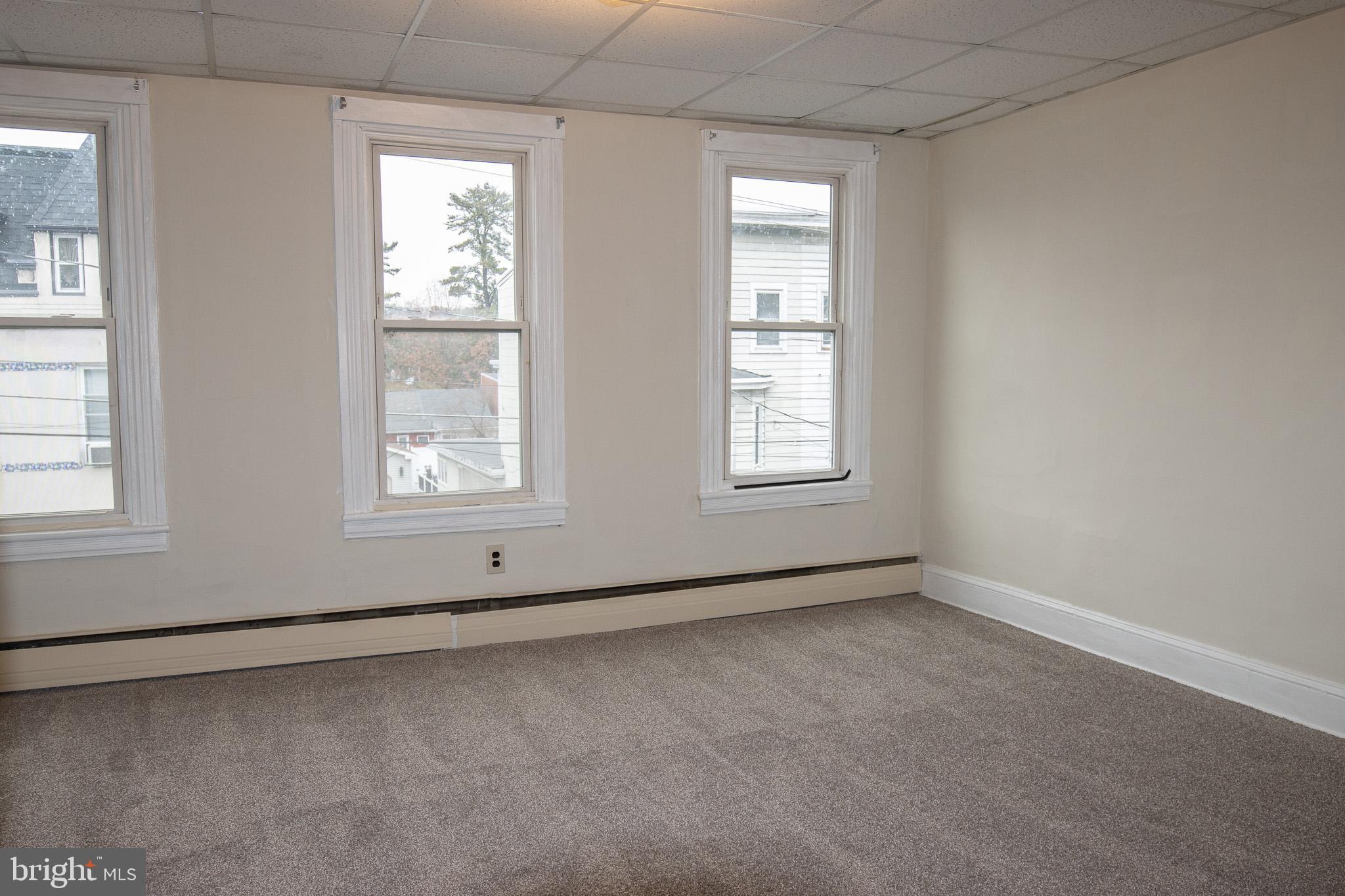 BUNKER HILL - Residential