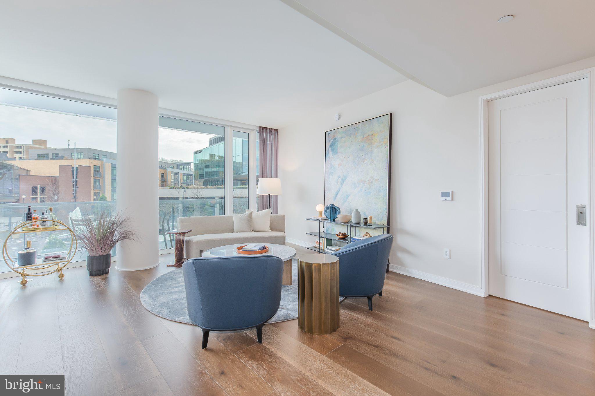 601 WHARF STREET SW 203