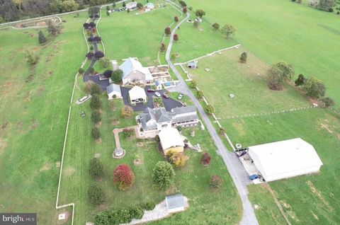 590 CARLYLE ROAD MARTINSBURG WV 25404