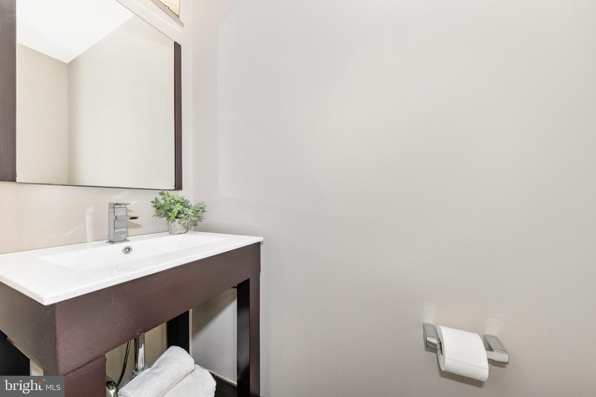 DORSEY HALL - Residential