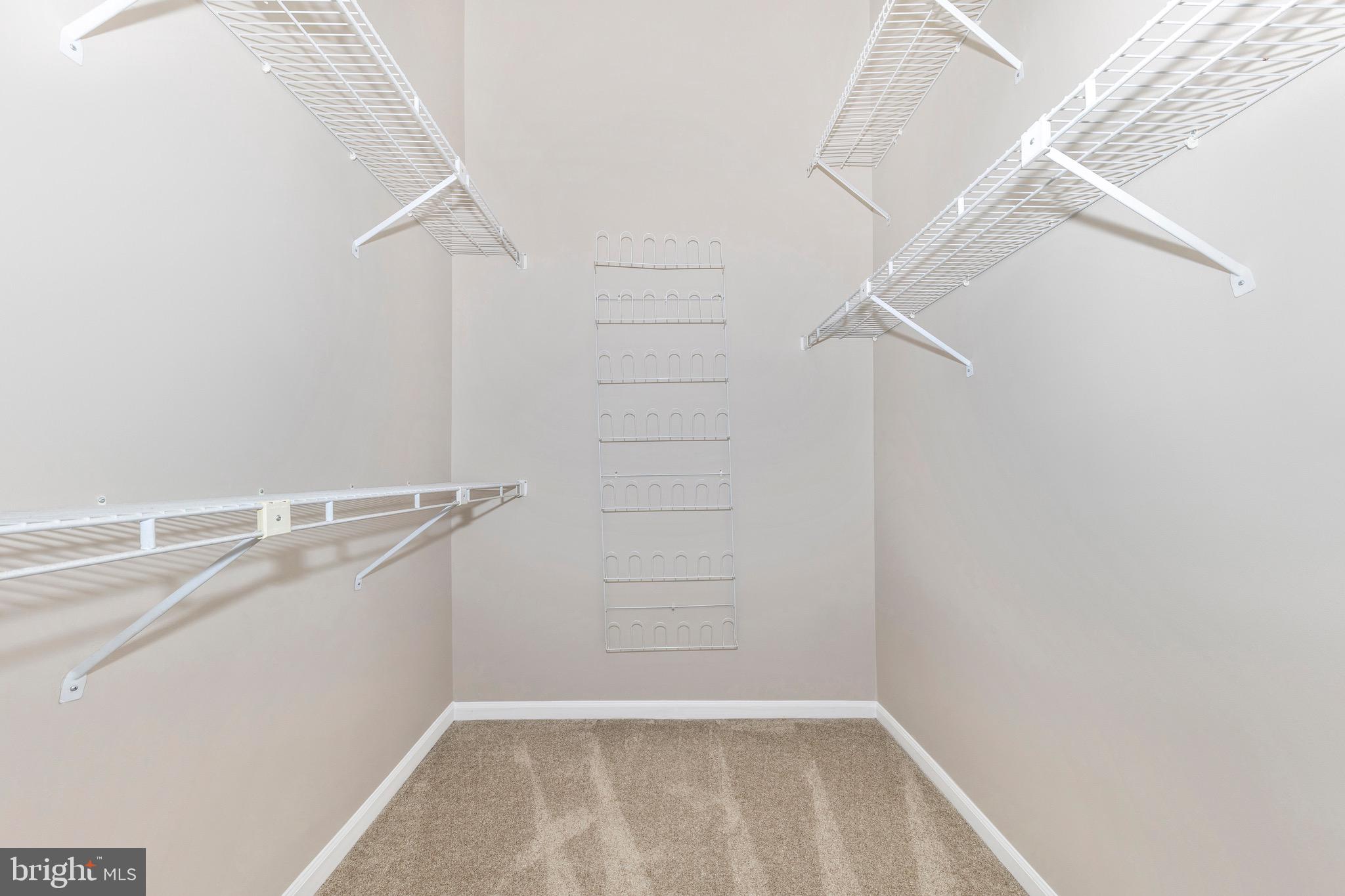 DORSEY HALL - Residential