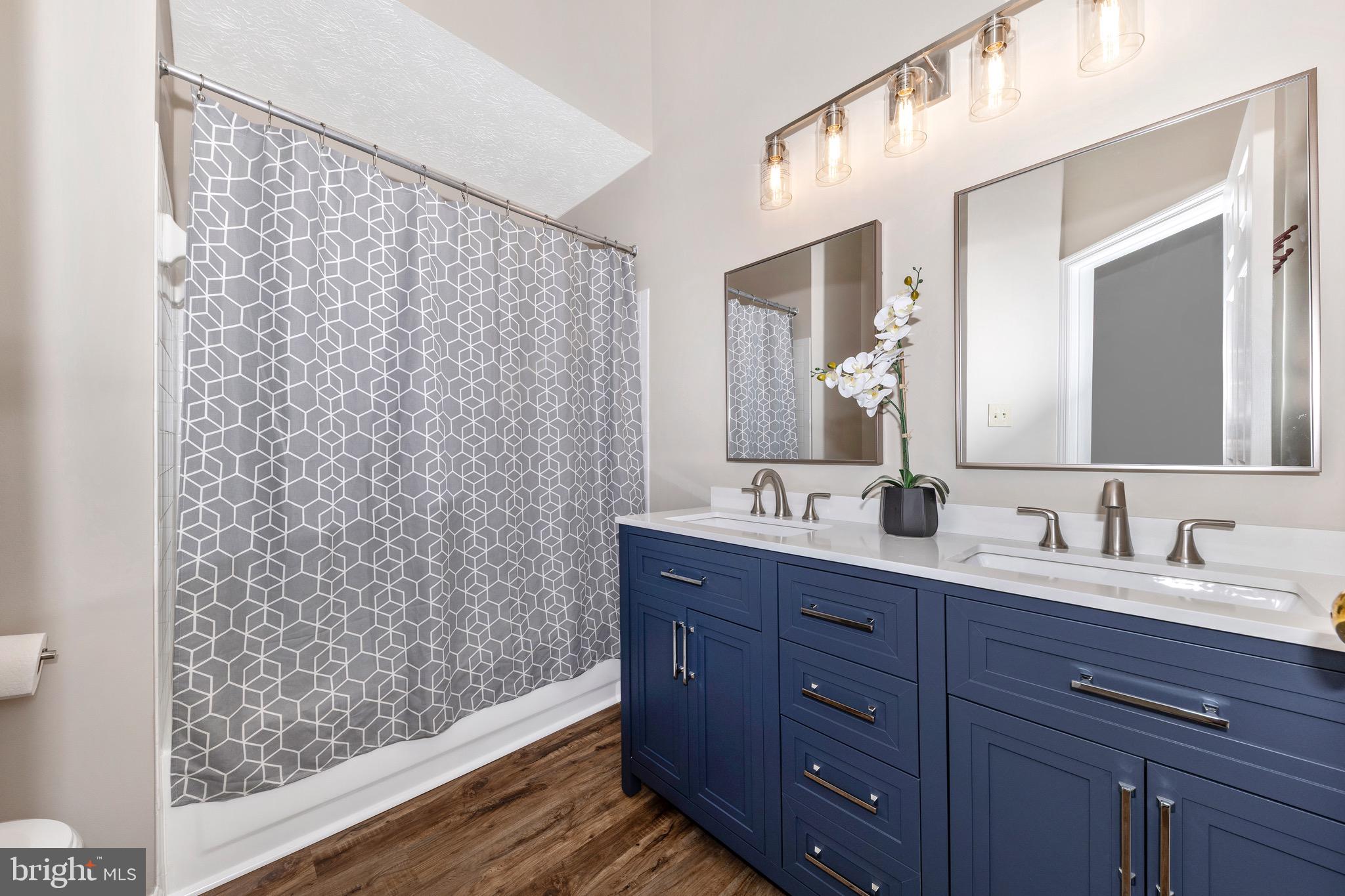 DORSEY HALL - Residential