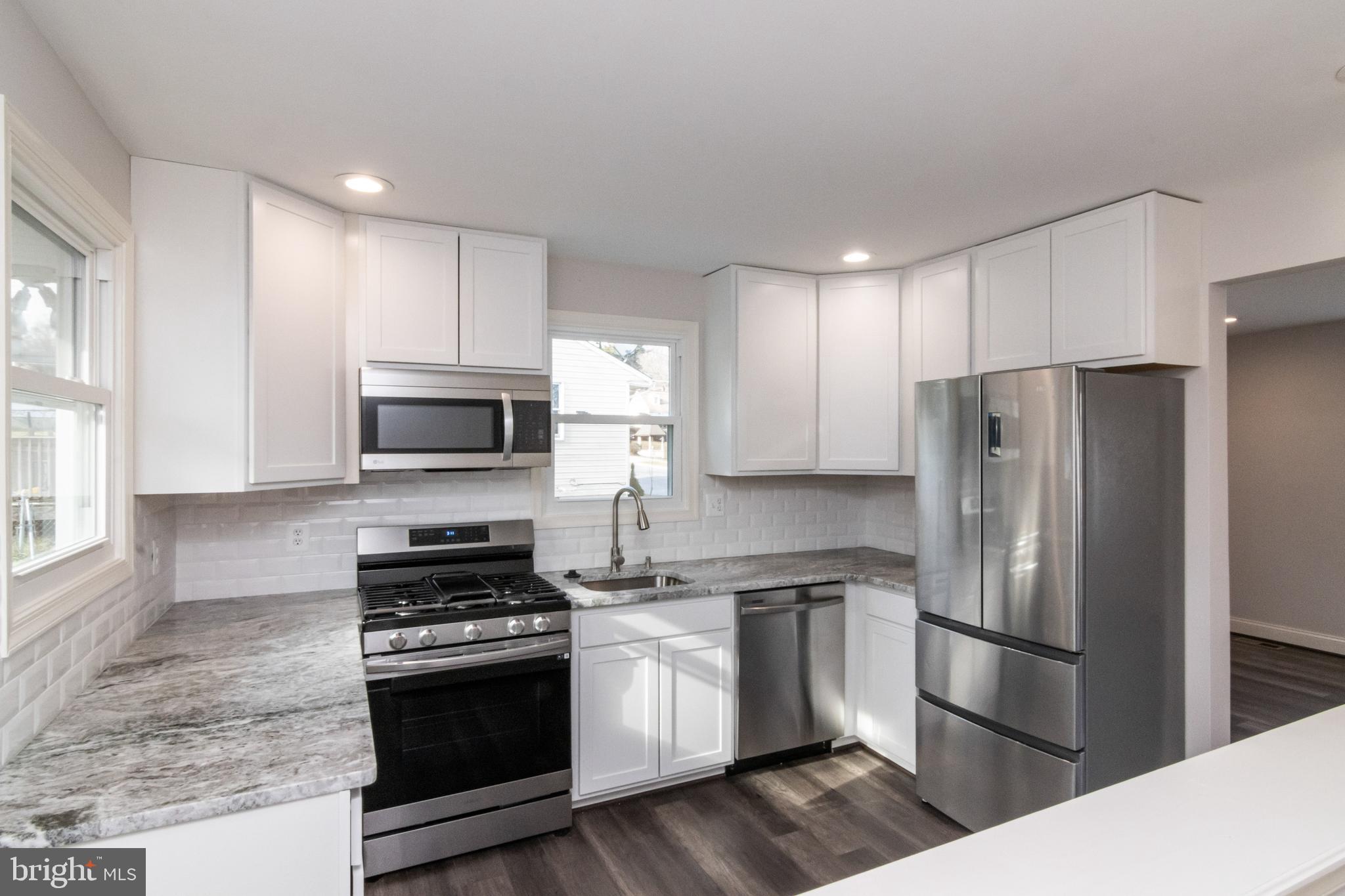 TOLLGATE - Residential