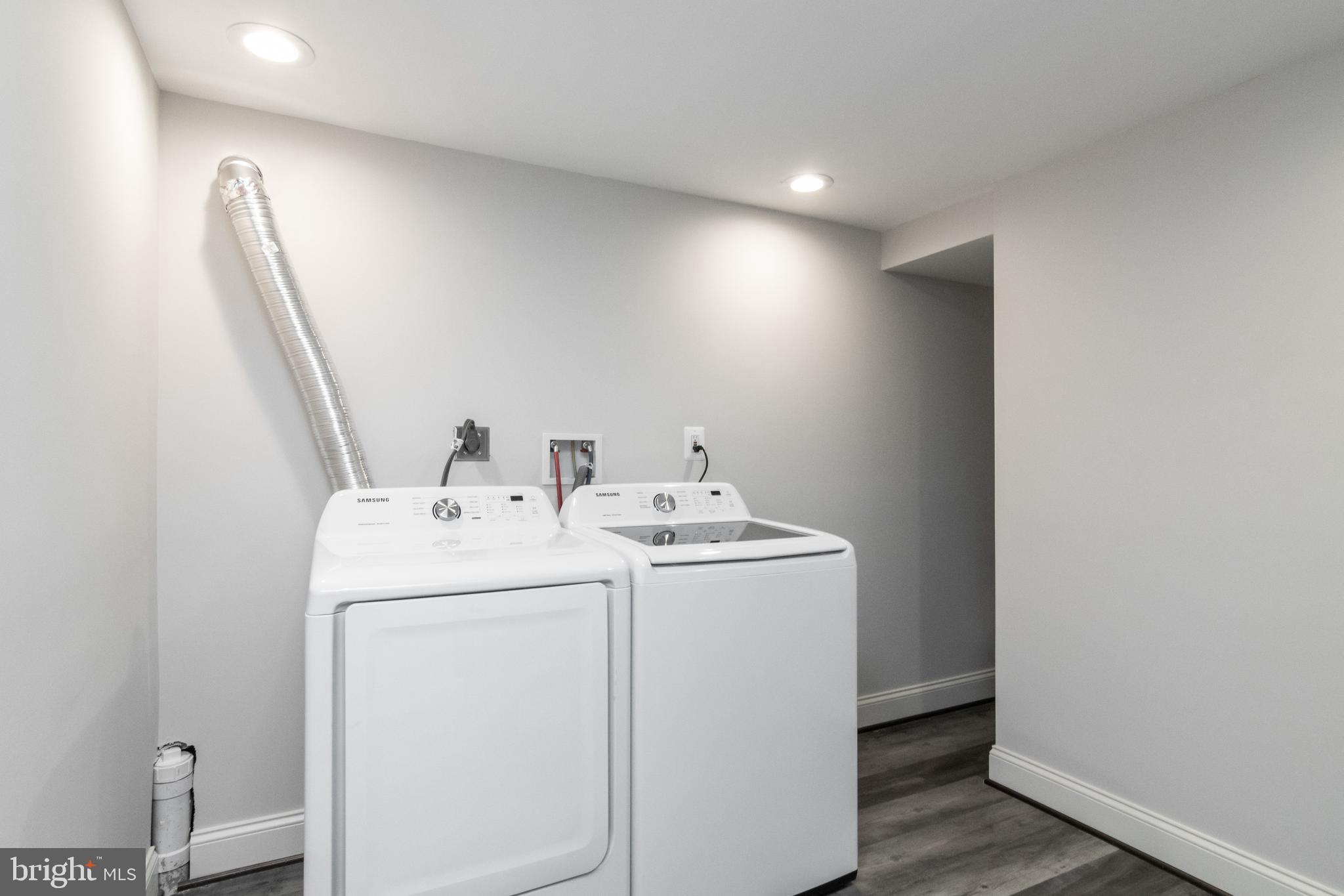 TOLLGATE - Residential