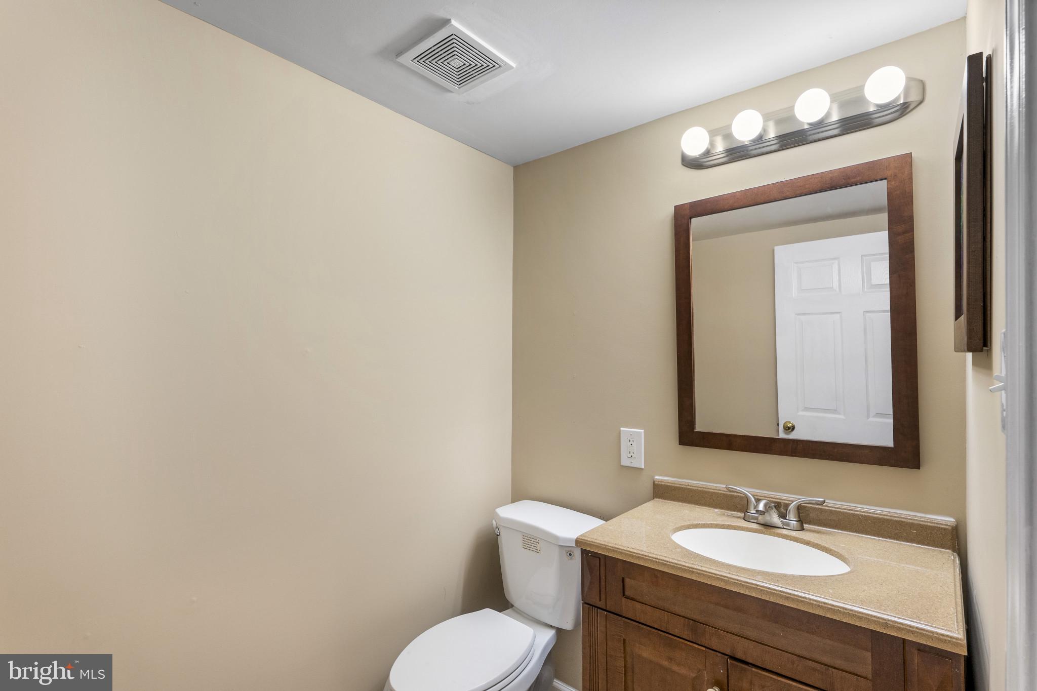 ROBIN MEADOWS - Residential