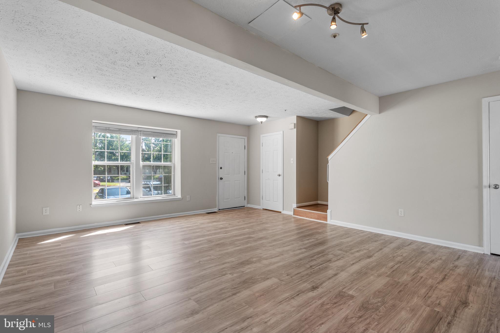 6737 BLACK DUCK COURT