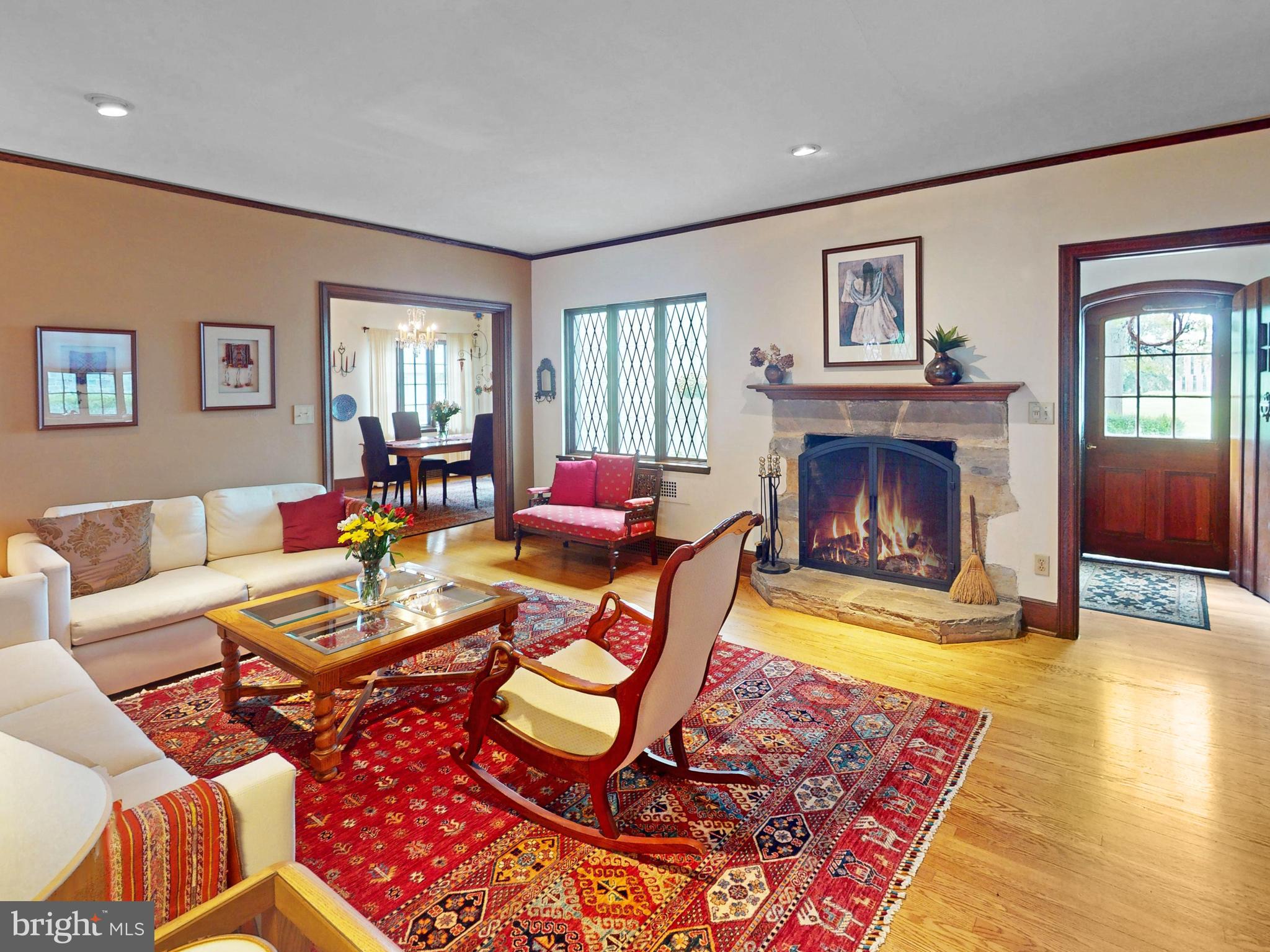 439 W PARK AVENUE