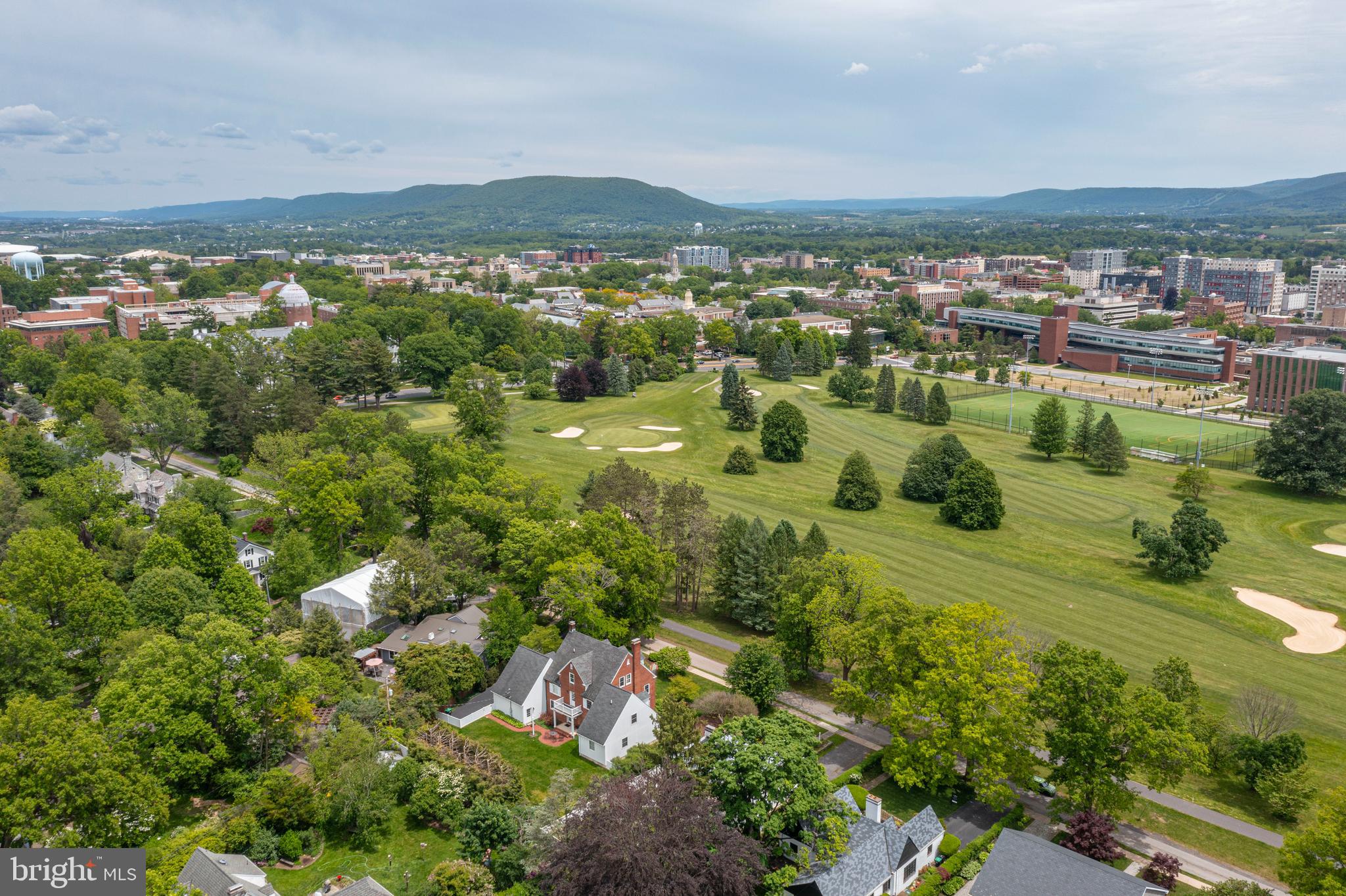 COLLEGE HEIGHTS - Residential