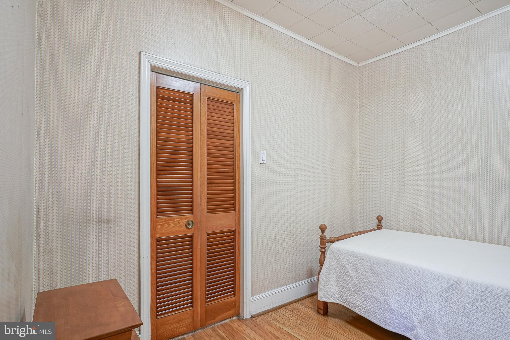 LOWER MOYAMENSING - Residential