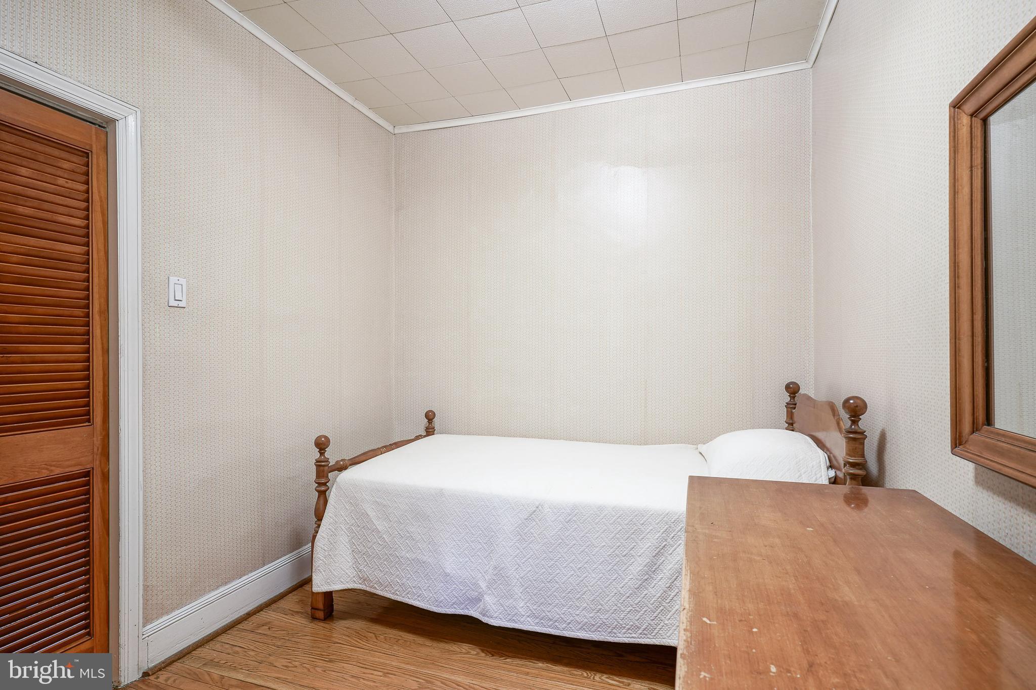 LOWER MOYAMENSING - Residential