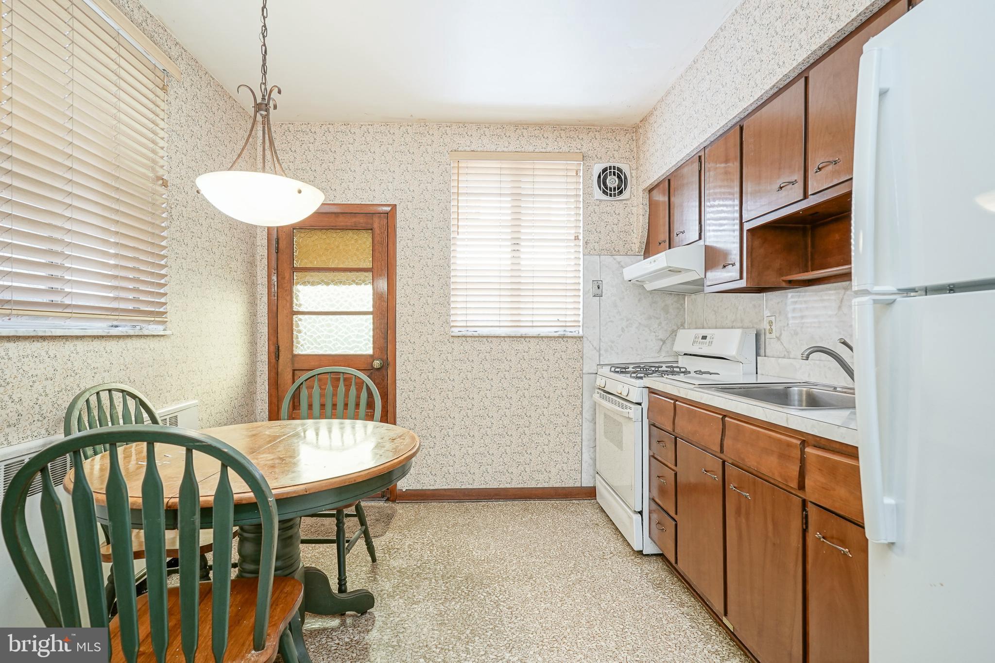 LOWER MOYAMENSING - Residential