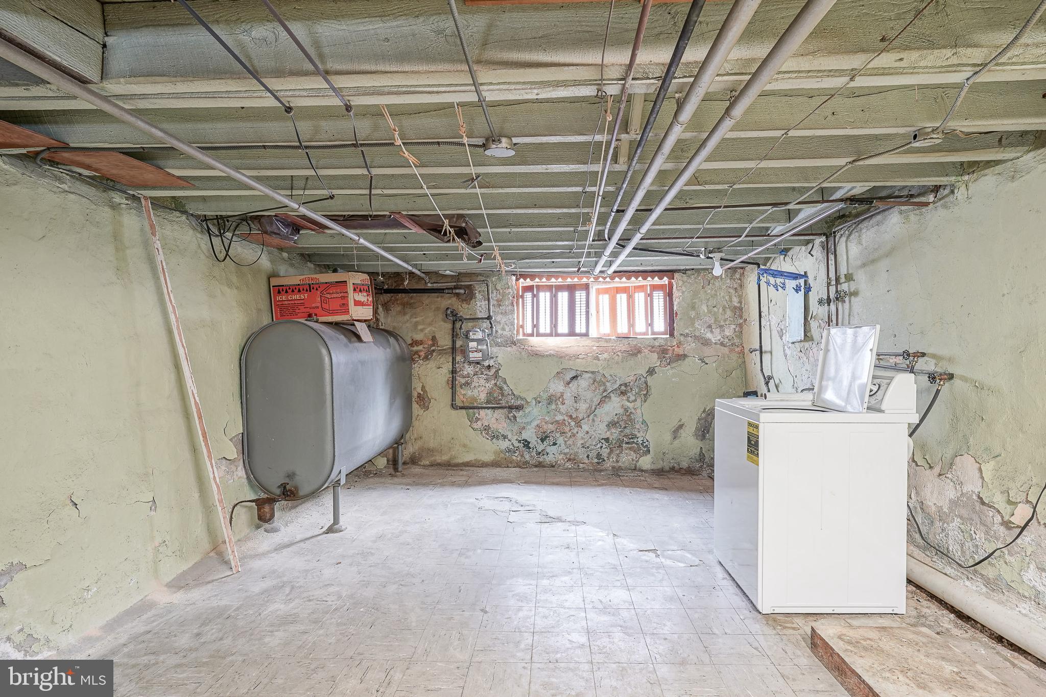 LOWER MOYAMENSING - Residential