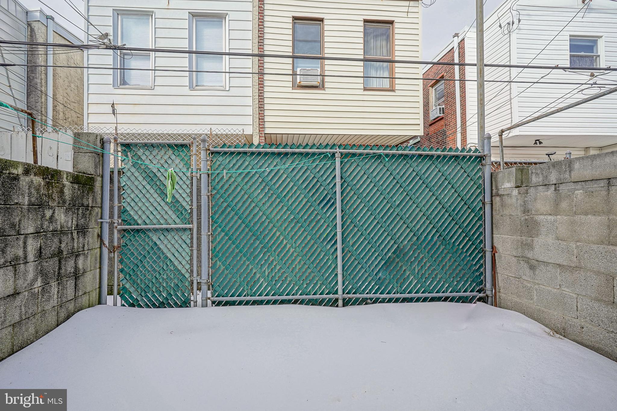 LOWER MOYAMENSING - Residential