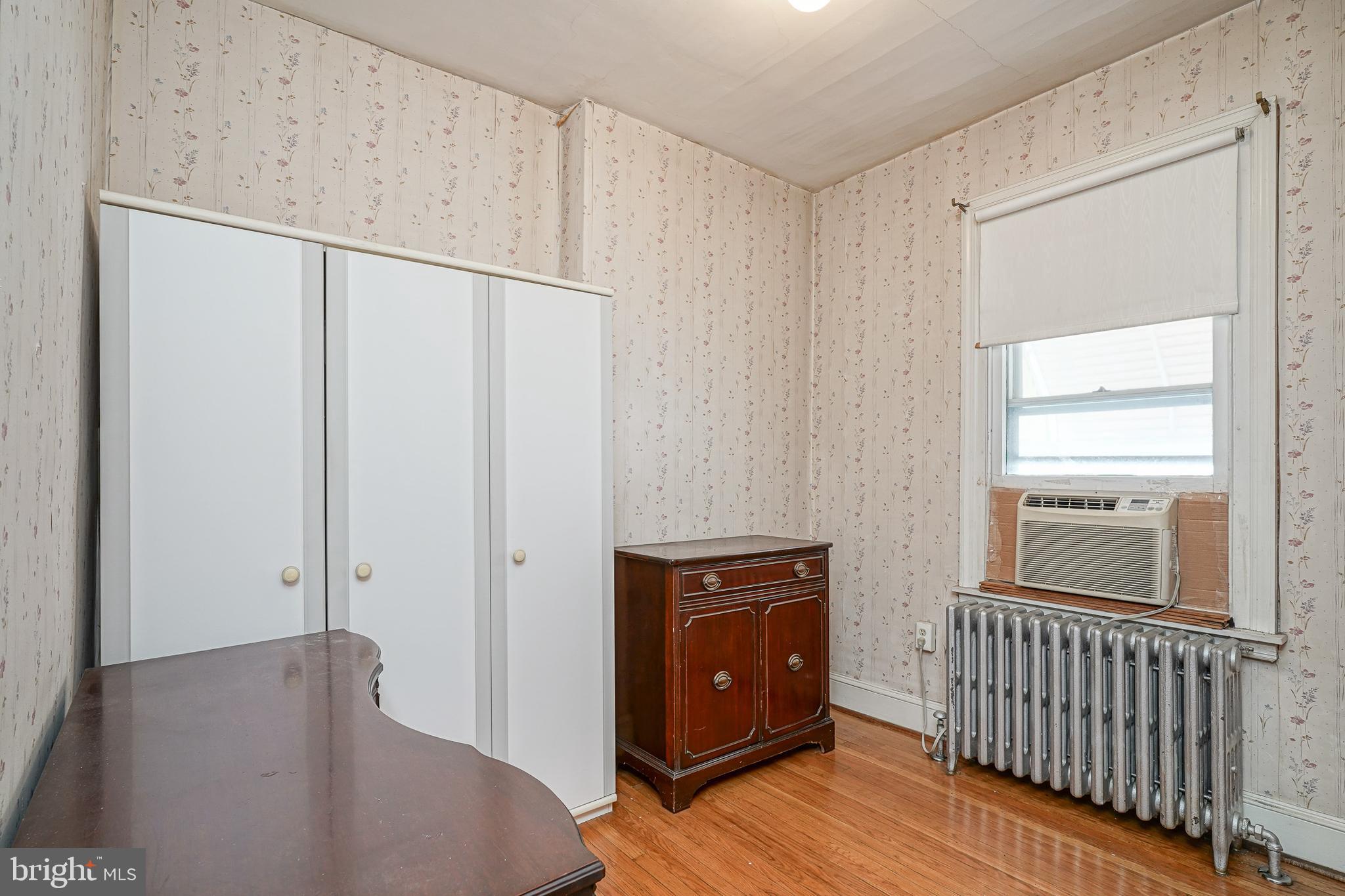 LOWER MOYAMENSING - Residential