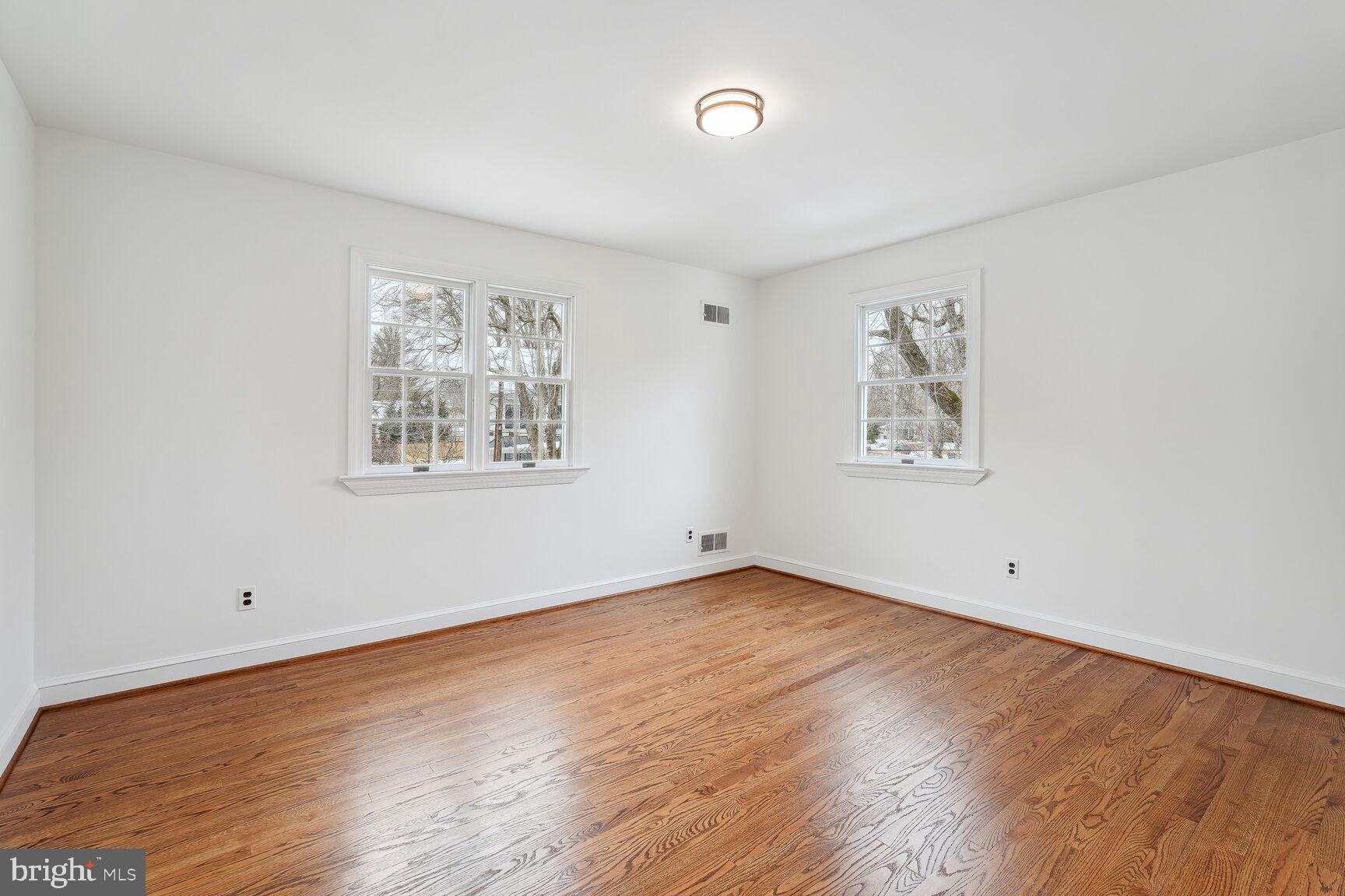 PARKWOOD - Residential