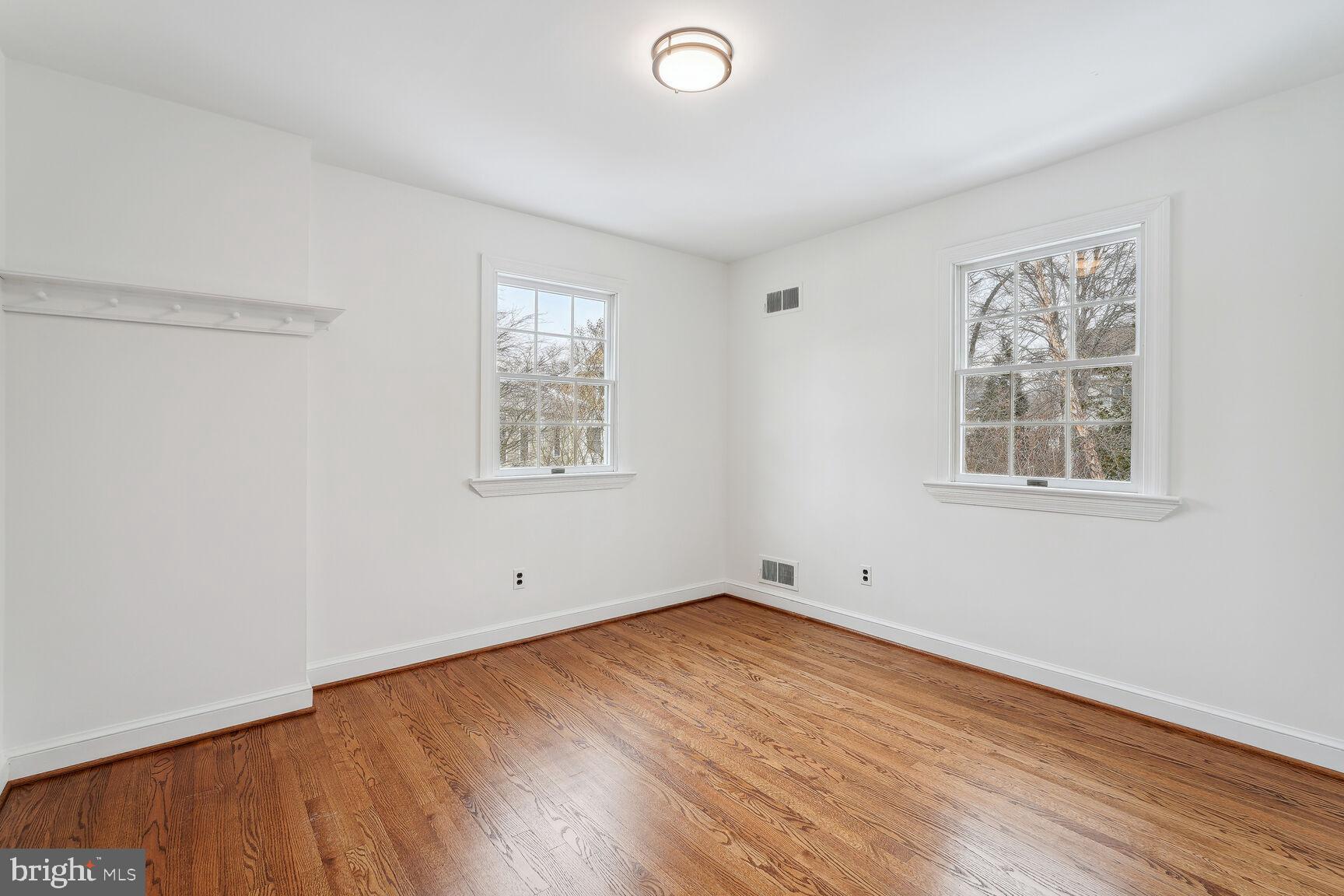 PARKWOOD - Residential