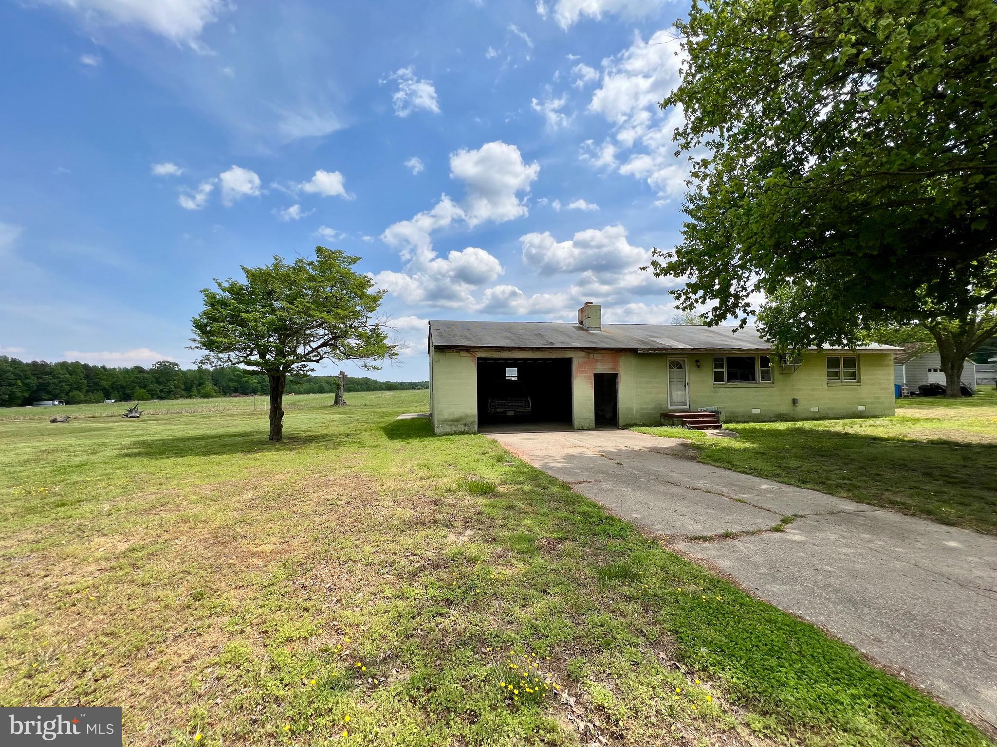 PLACID BAY ESTATES - Residential