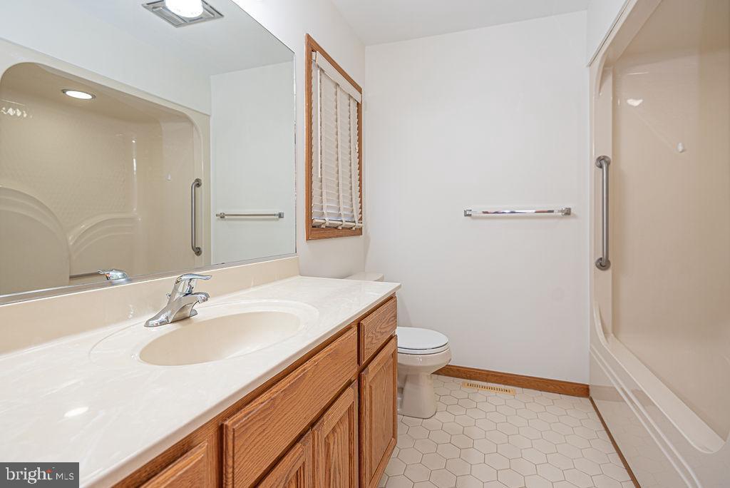 OCEAN PINES - PINEHURST - Residential