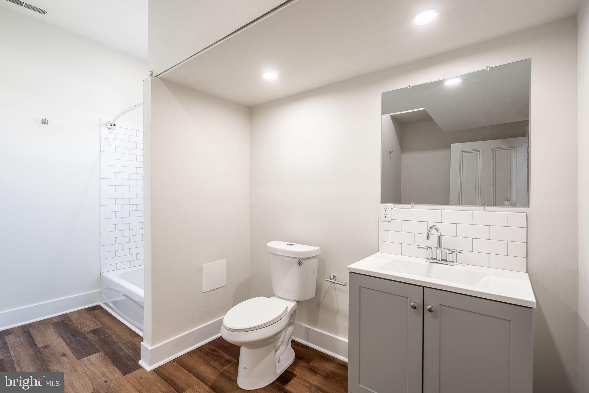 FITLER SQUARE - Residential Lease