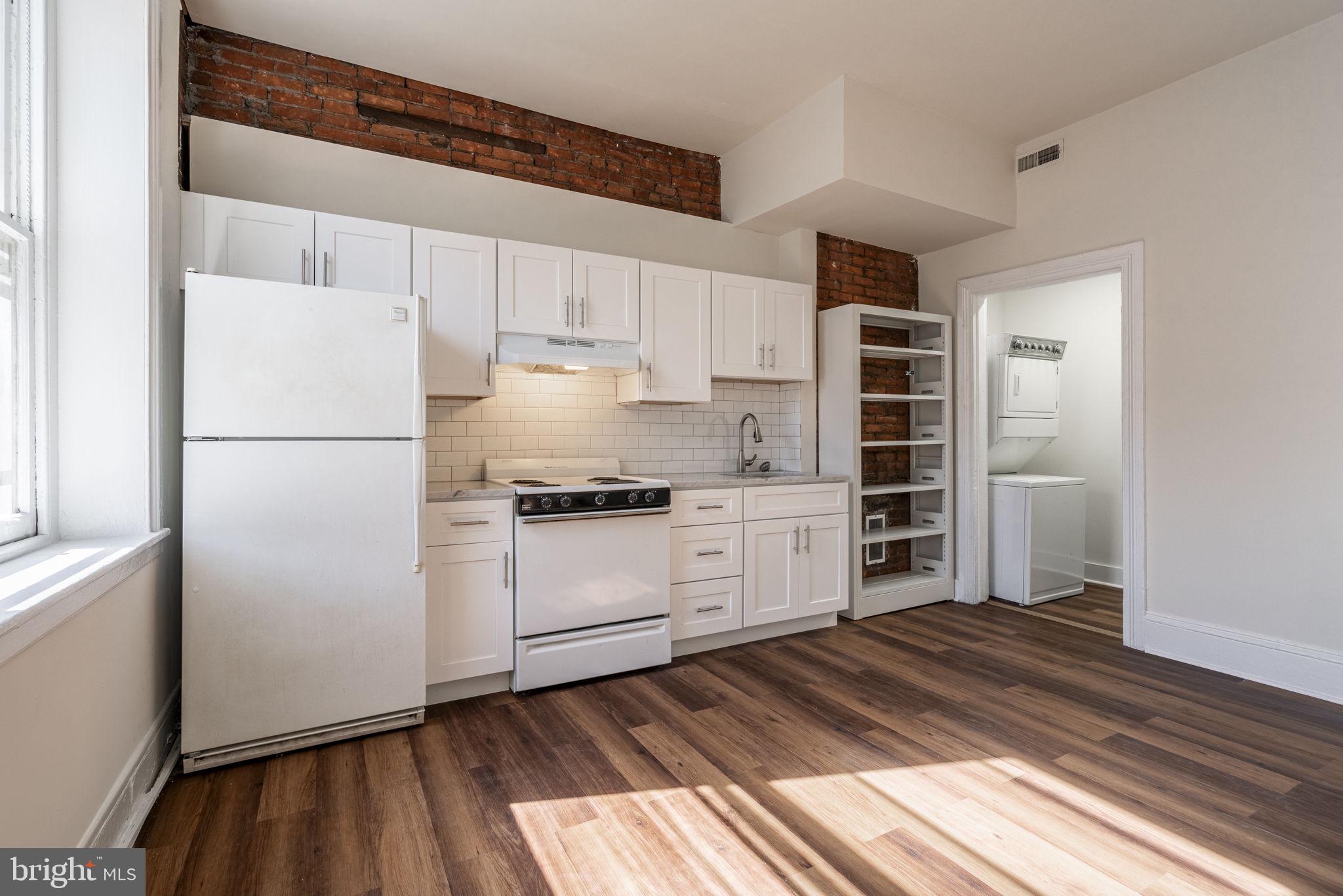 FITLER SQUARE - Residential Lease