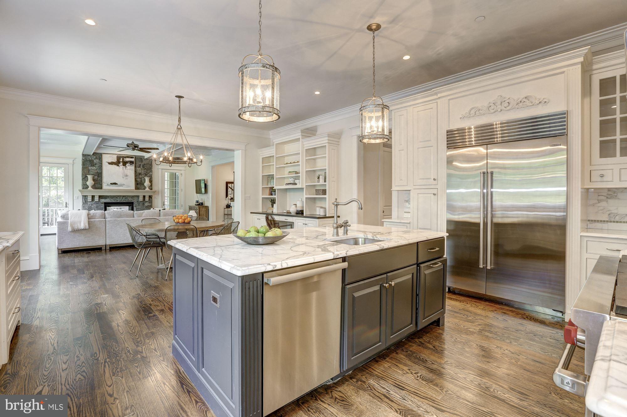 CHEVY CHASE - Residential