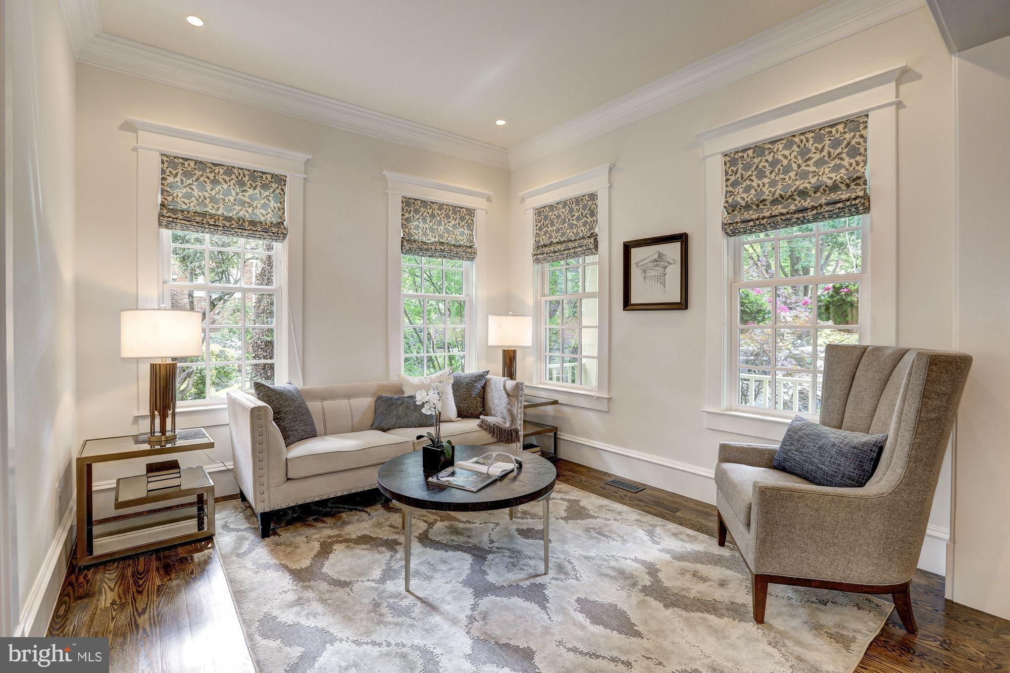 CHEVY CHASE - Residential