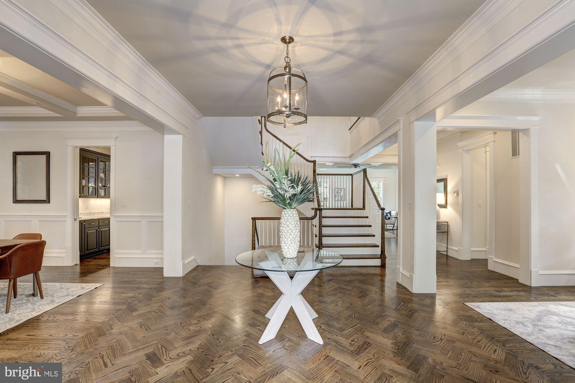CHEVY CHASE - Residential