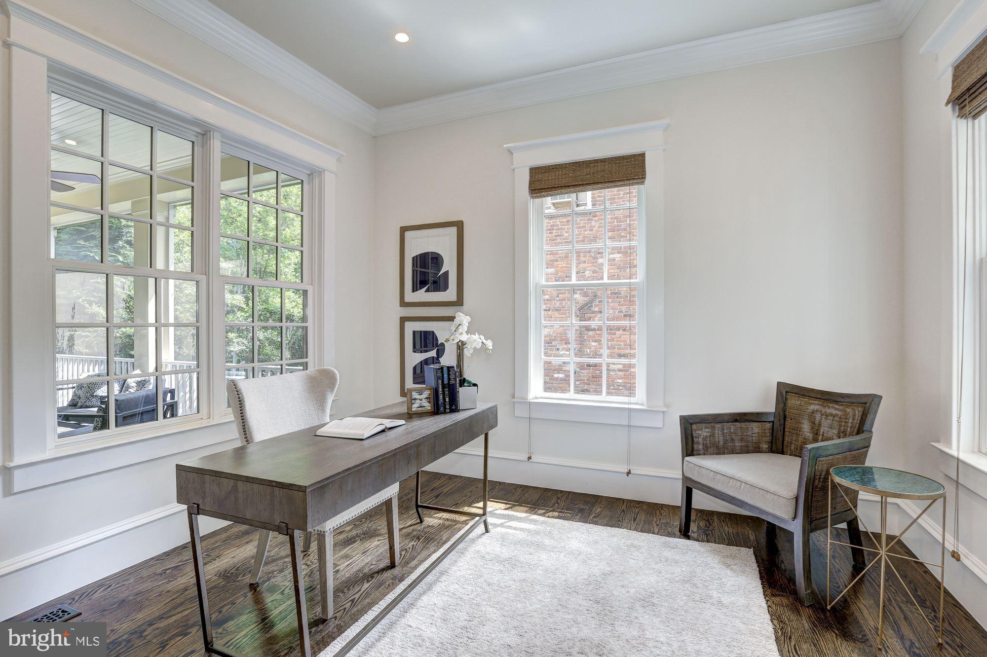 CHEVY CHASE - Residential