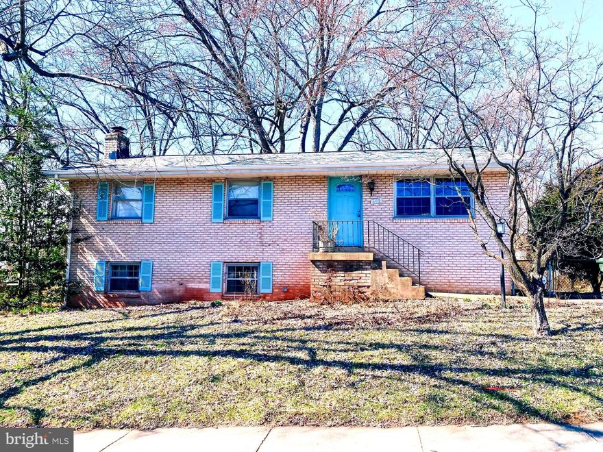 Back on the Market! No fault of Seller!!Great Location!! 3BR 3BA Raised Rancher with fenced backyard. Spacious rear deck. Full basement with recreation room, workshop and walk out level. Has had some updates throughout the years. Conveniently situated near shopping, dining and major commuter routes.  Must see to appreciate!