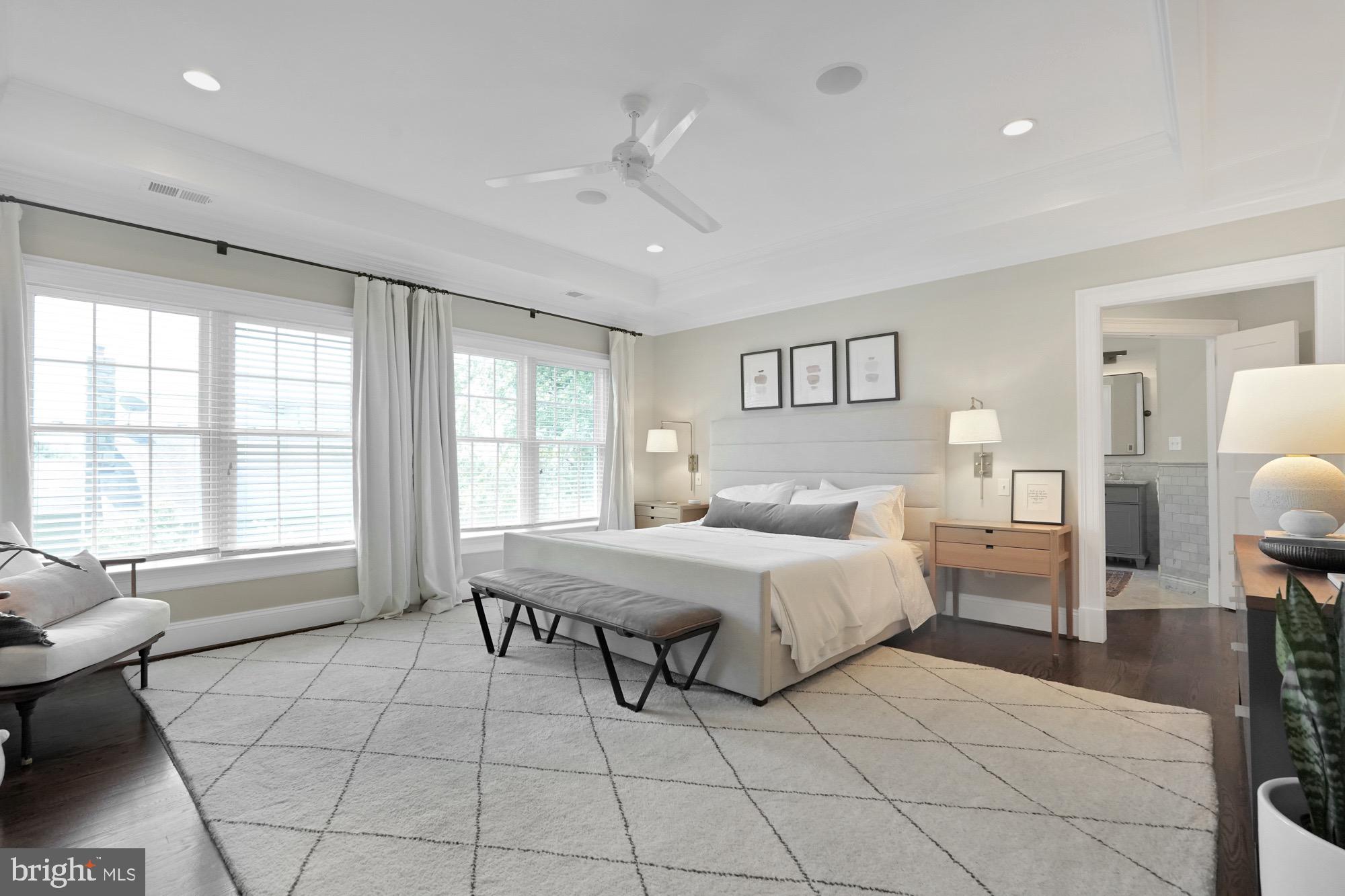 BERKSHIRE OAKWOOD - Residential