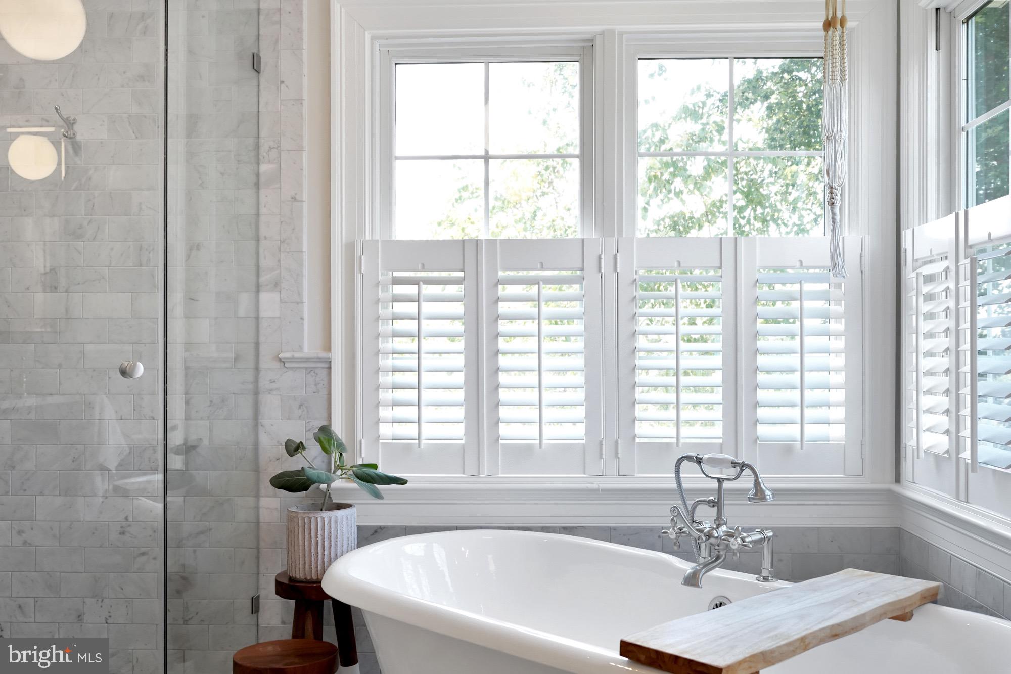 BERKSHIRE OAKWOOD - Residential