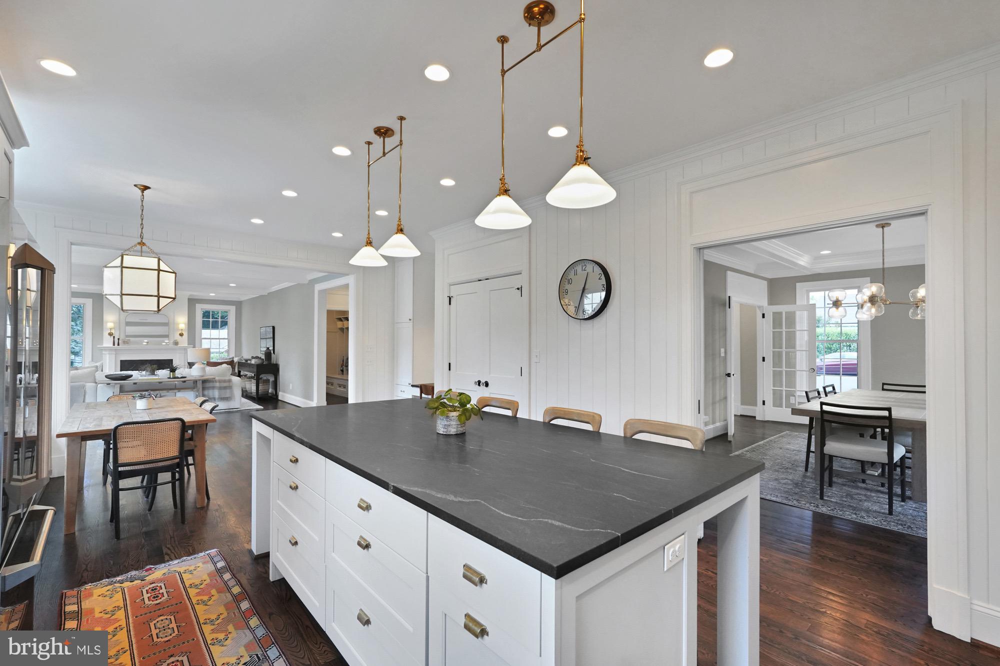 BERKSHIRE OAKWOOD - Residential