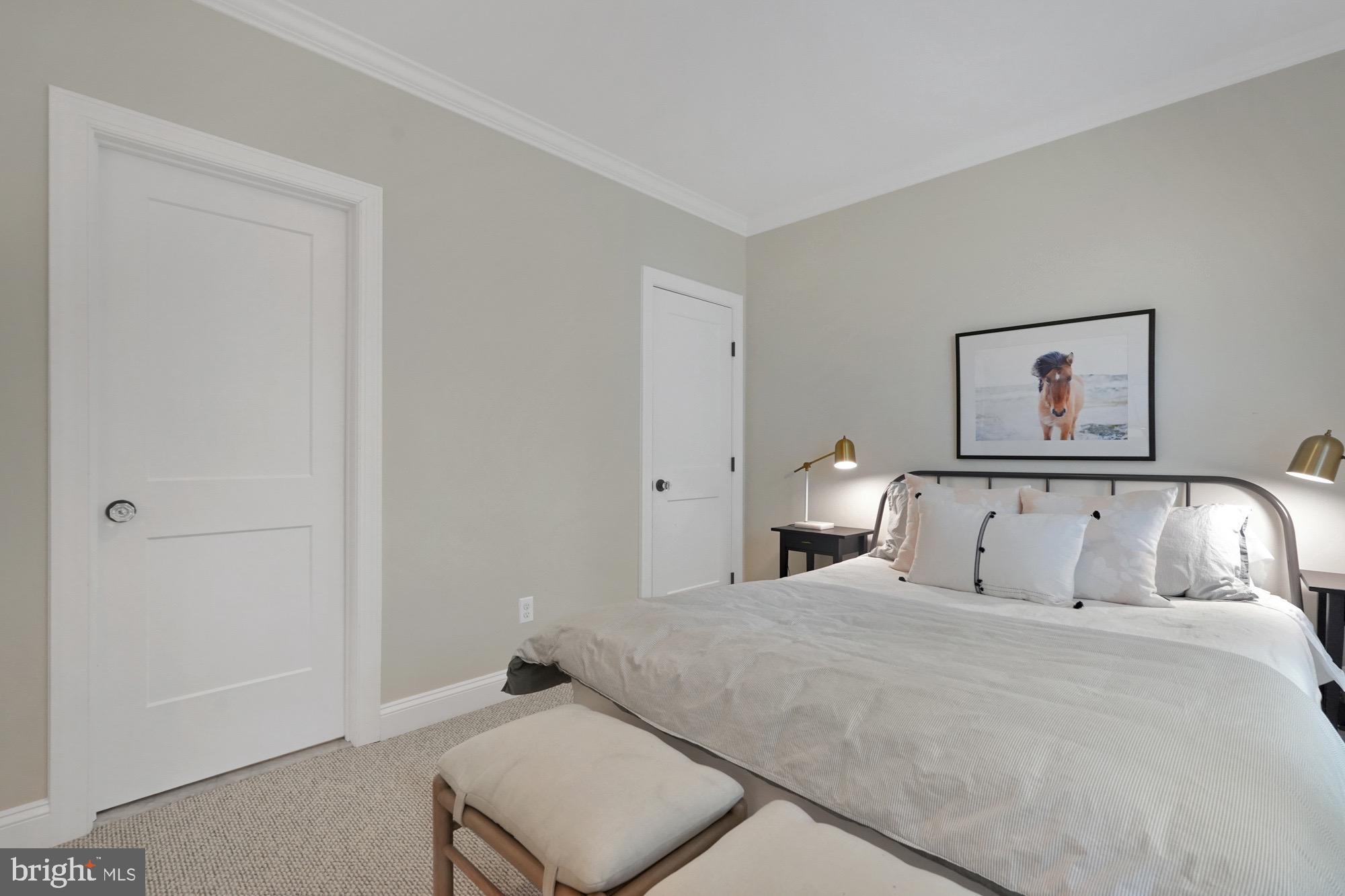 BERKSHIRE OAKWOOD - Residential