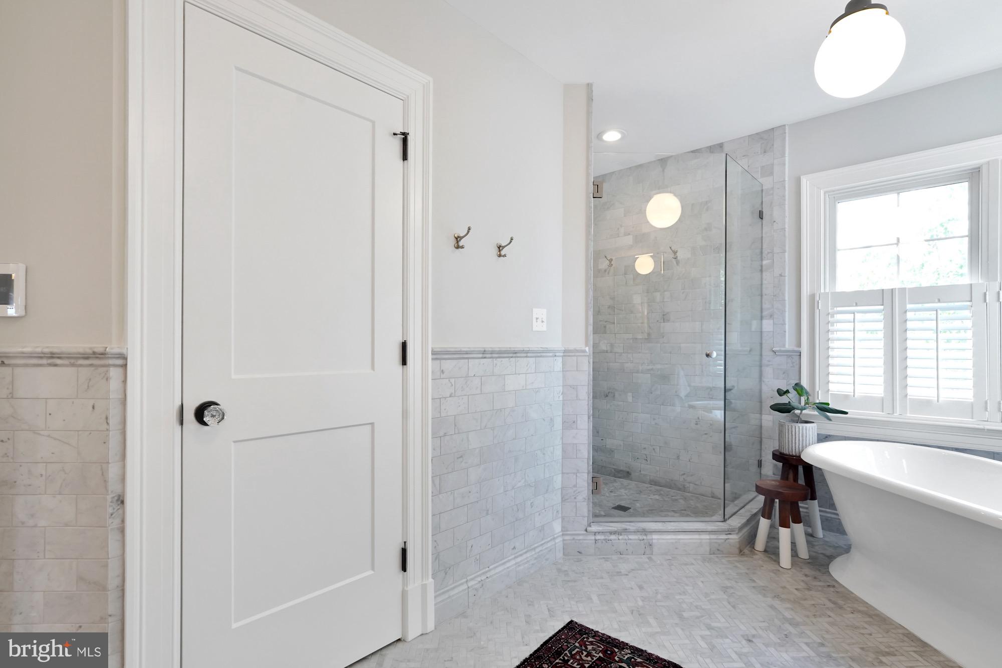 BERKSHIRE OAKWOOD - Residential