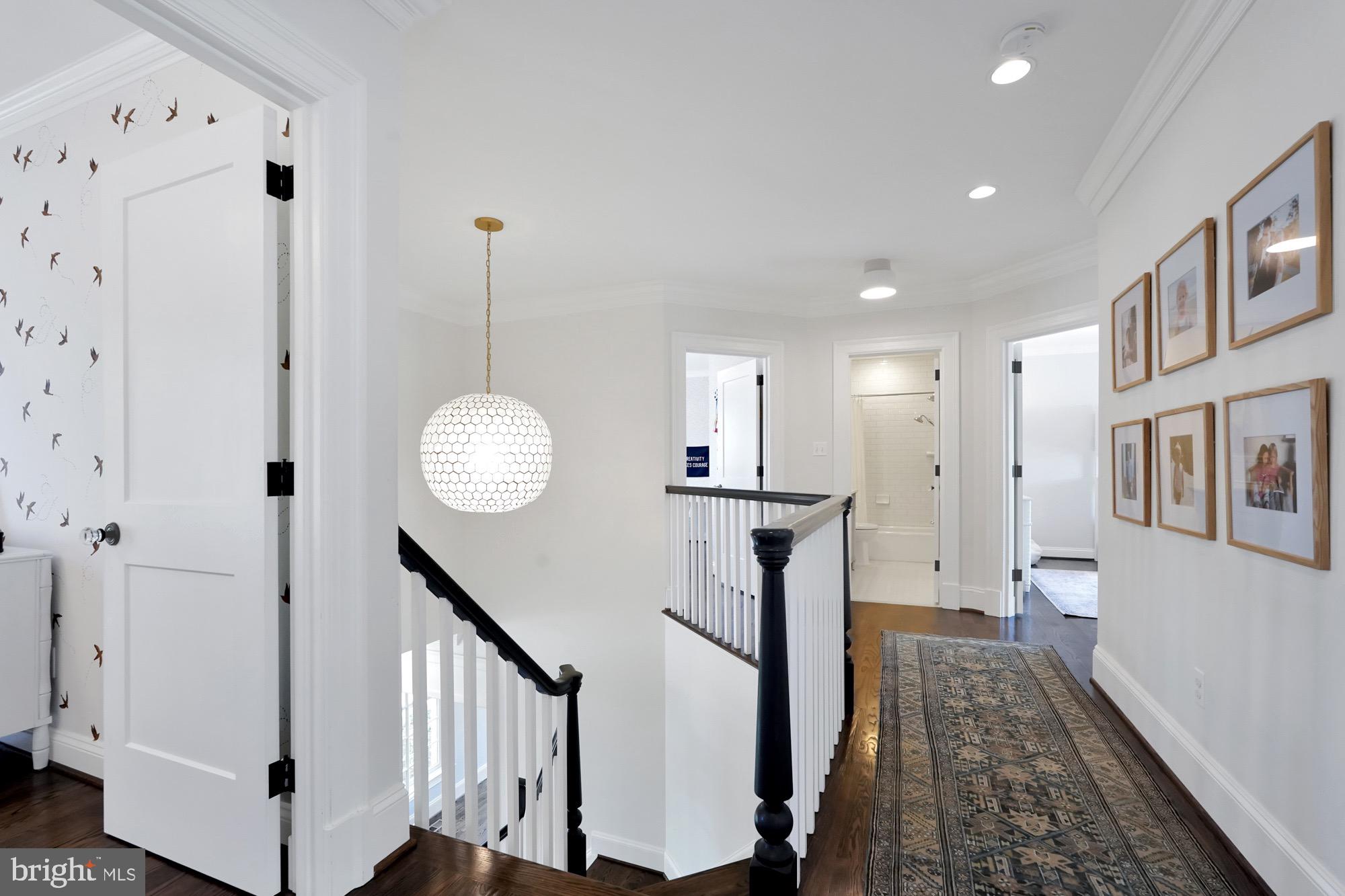 BERKSHIRE OAKWOOD - Residential