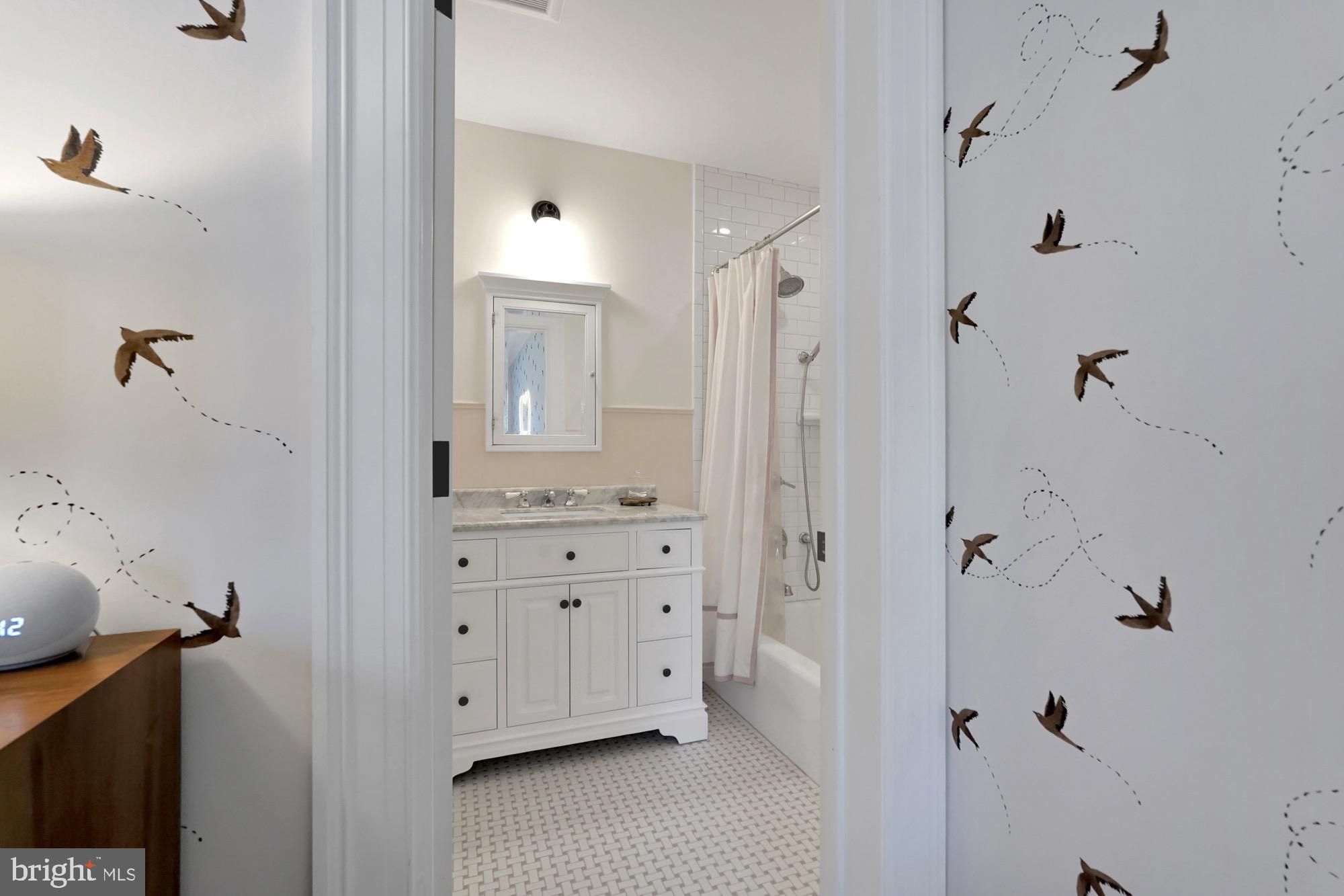 BERKSHIRE OAKWOOD - Residential