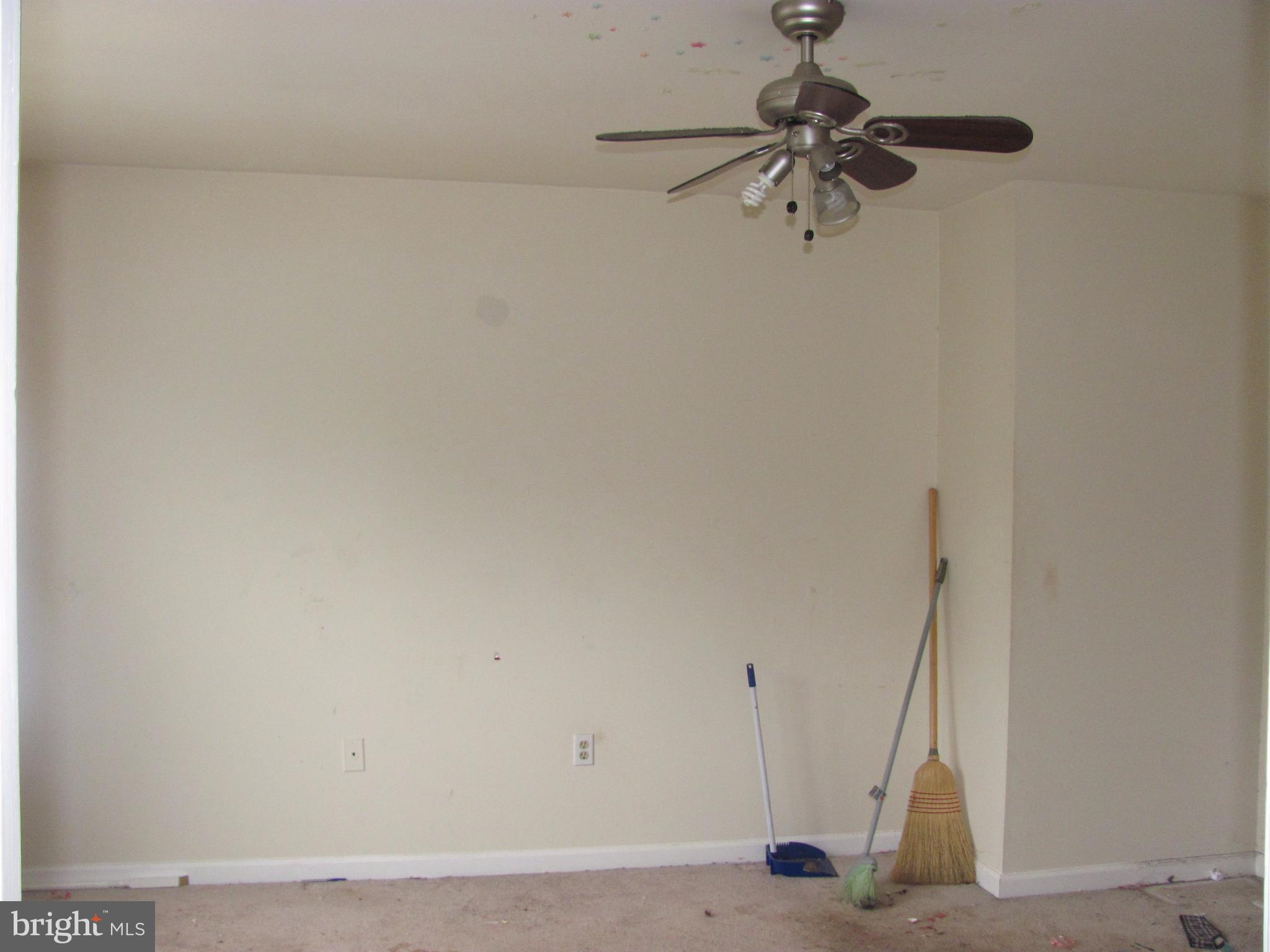 ROLLING BROOK - Residential