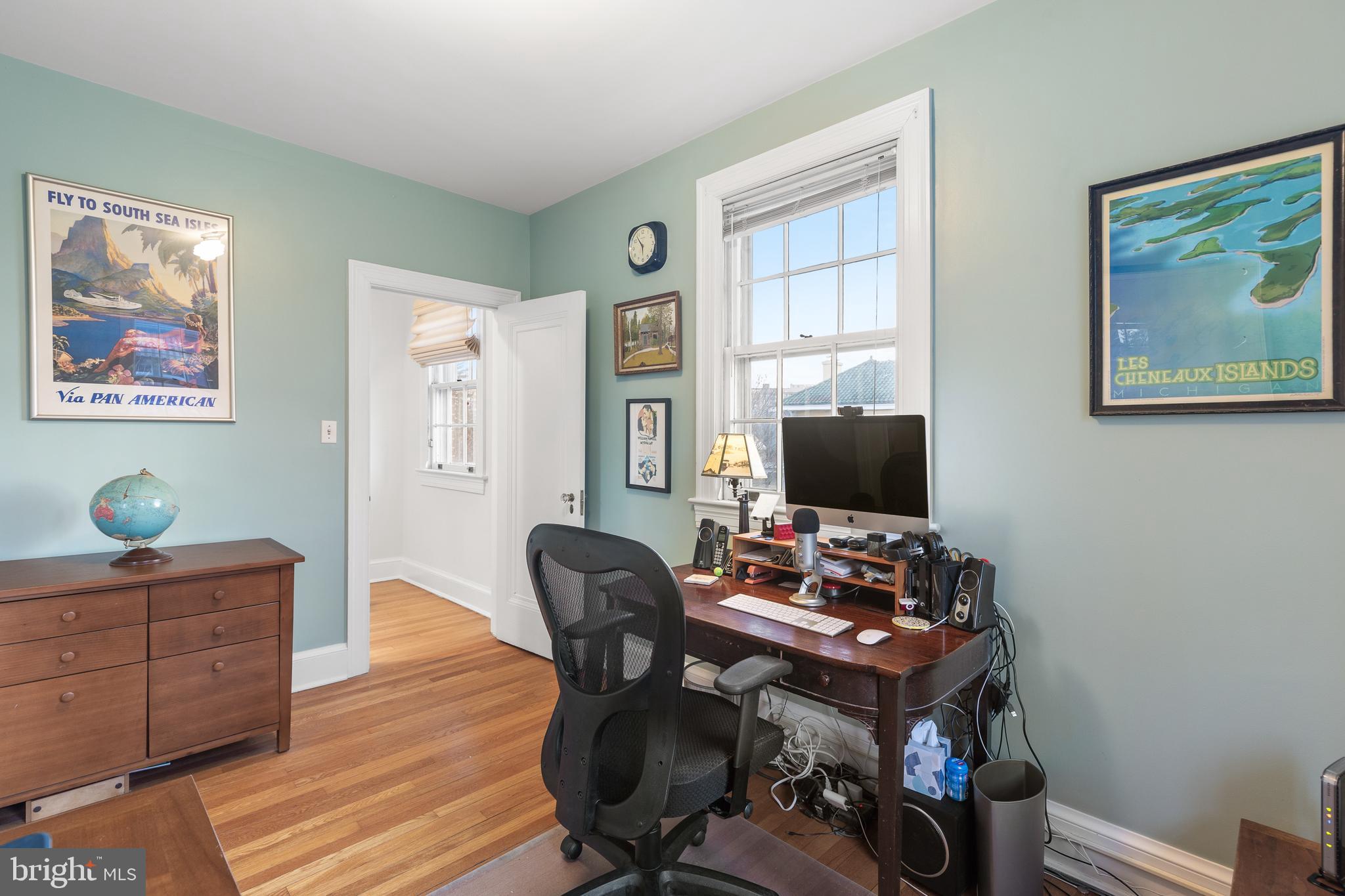 WOODSIDE PARK - Residential