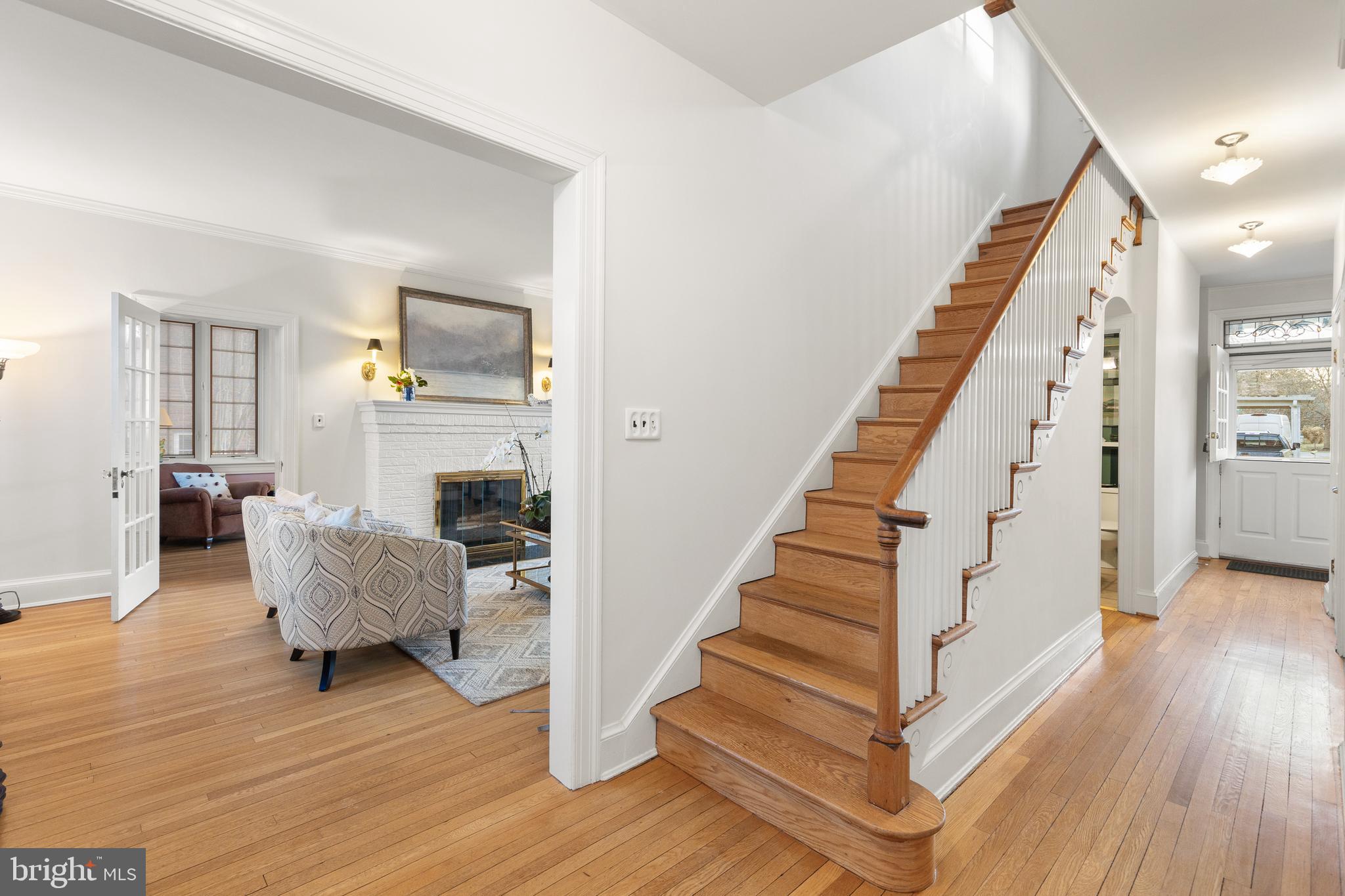 WOODSIDE PARK - Residential