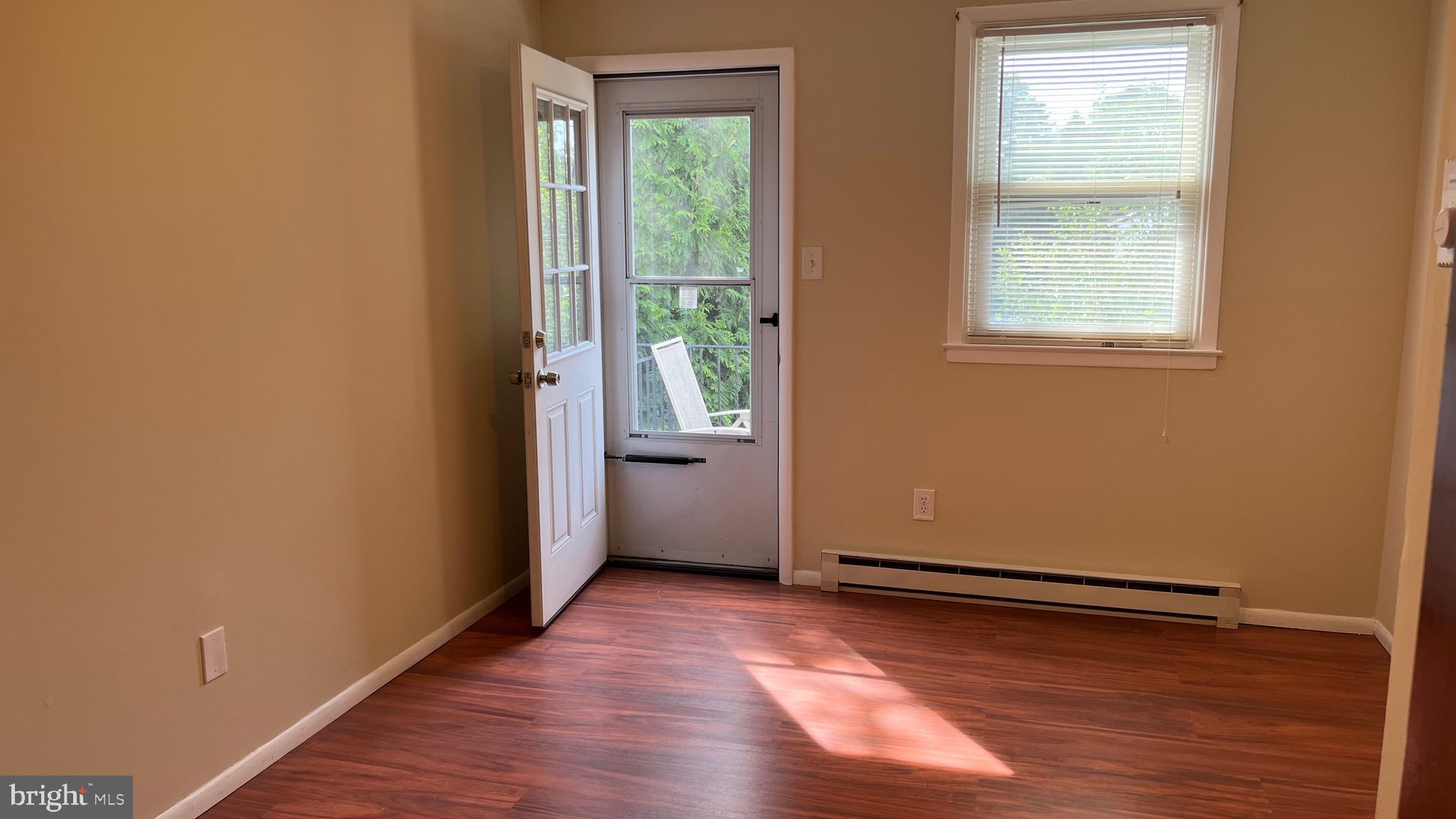 ROCKLEDGE - Residential Lease