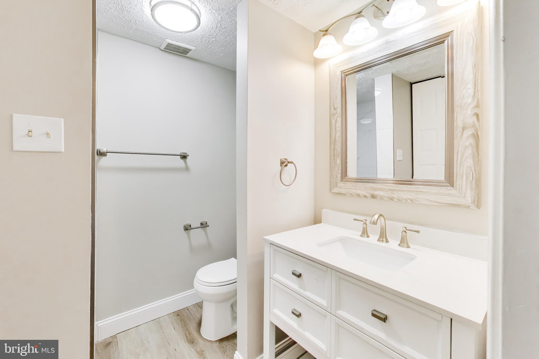 NEWINGTON FOREST - Residential